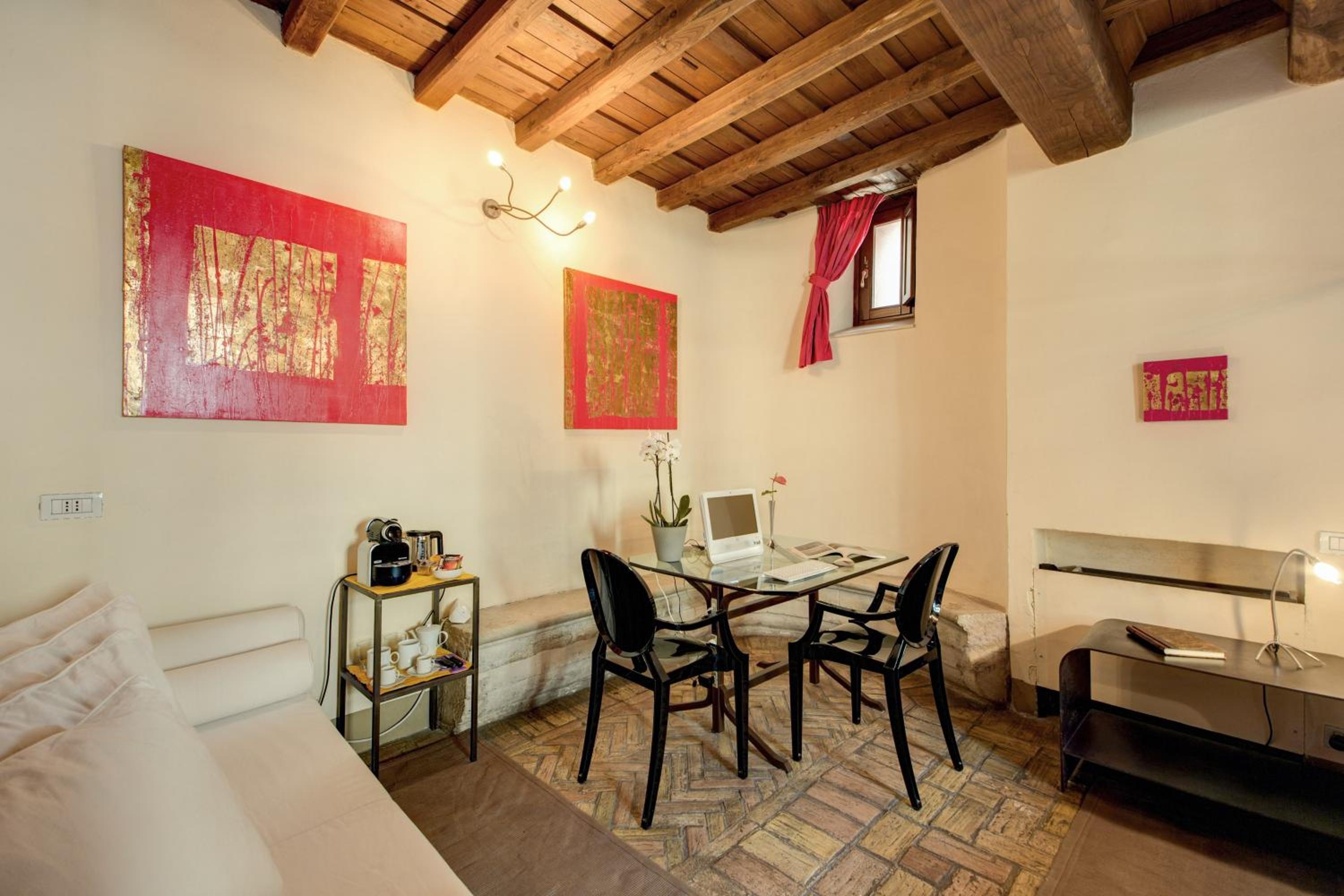 Superior Double Room with Additional Bed photo 3