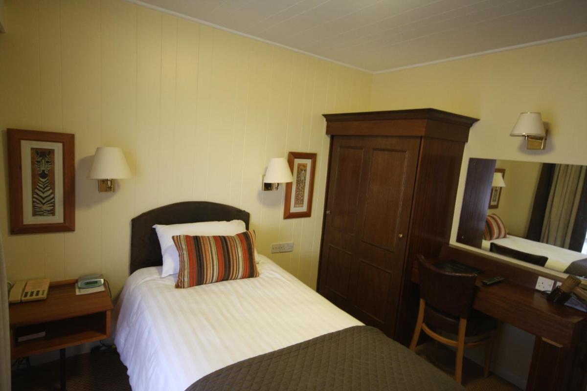 Single Room photo 2