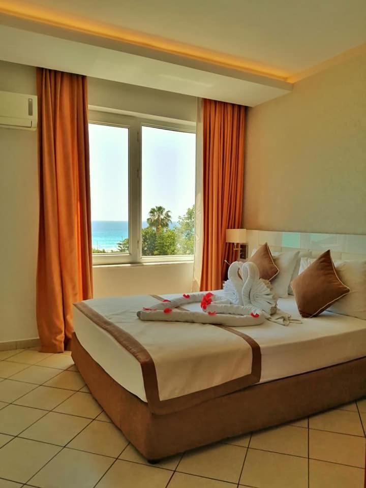 Apartment with Sea View - Photo 1