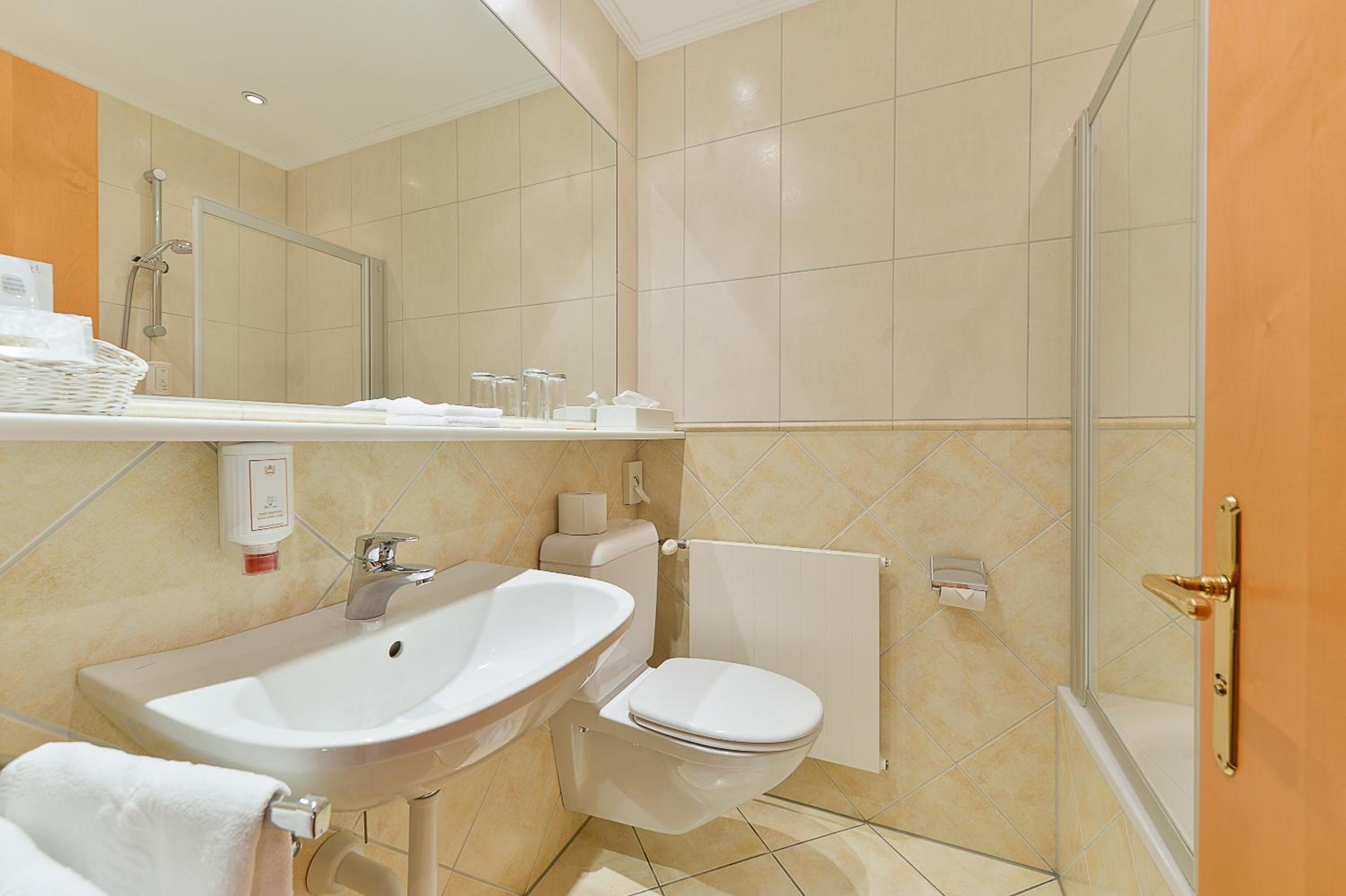 Comfort Double Room with Balcony photo 3