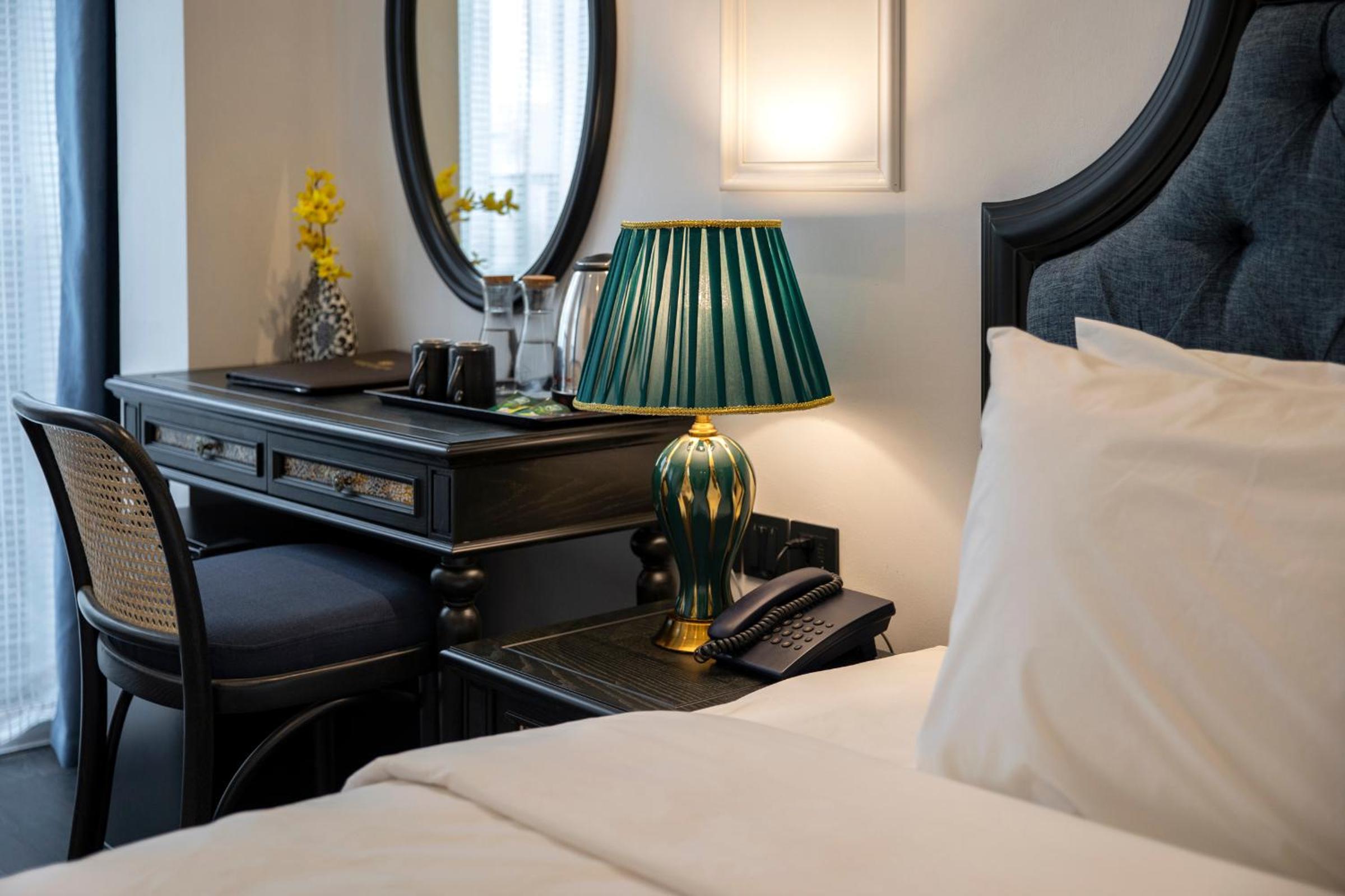 Superior Double or Twin Room - Photo 15