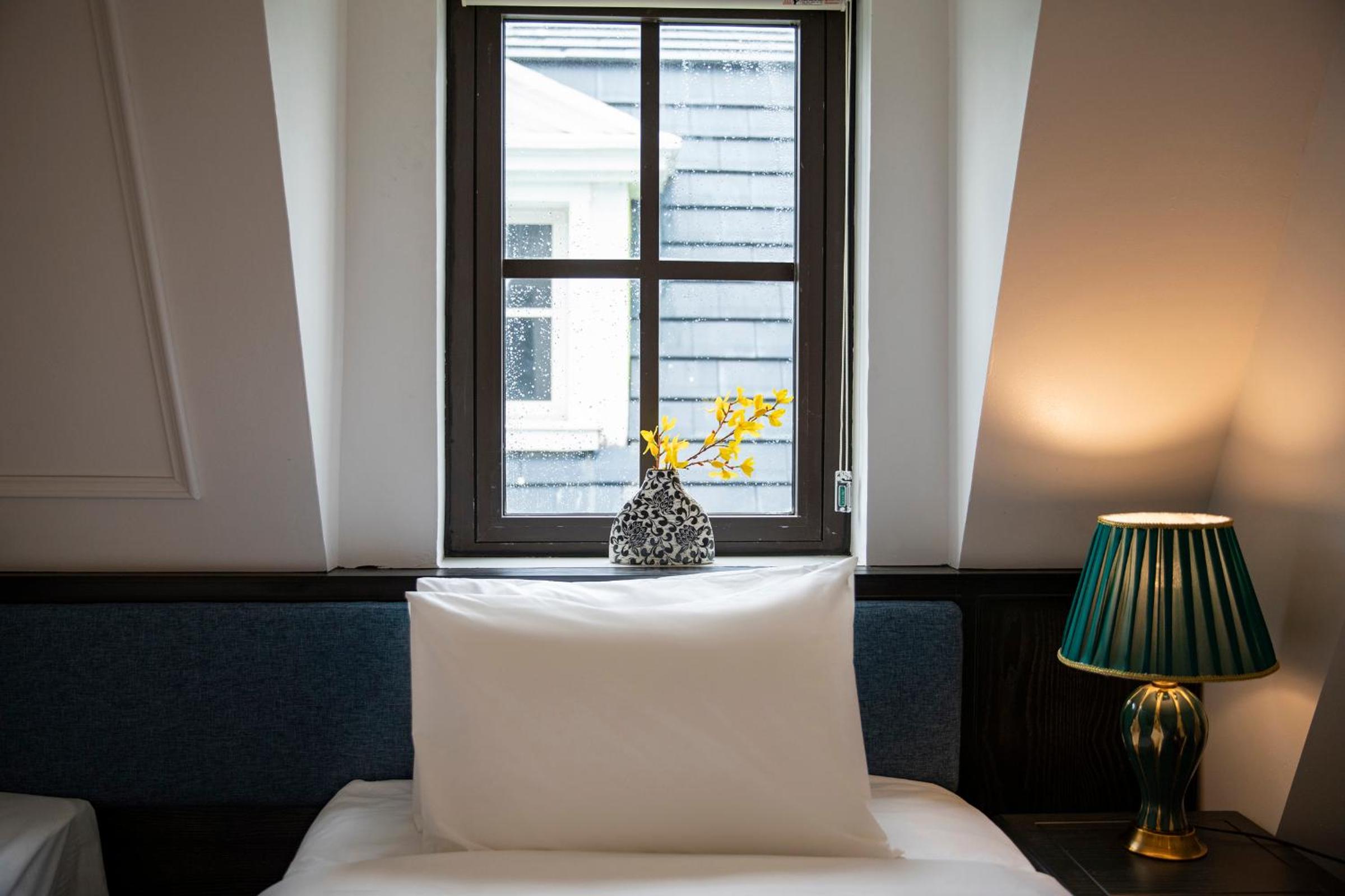 Superior Double or Twin Room - Photo 12