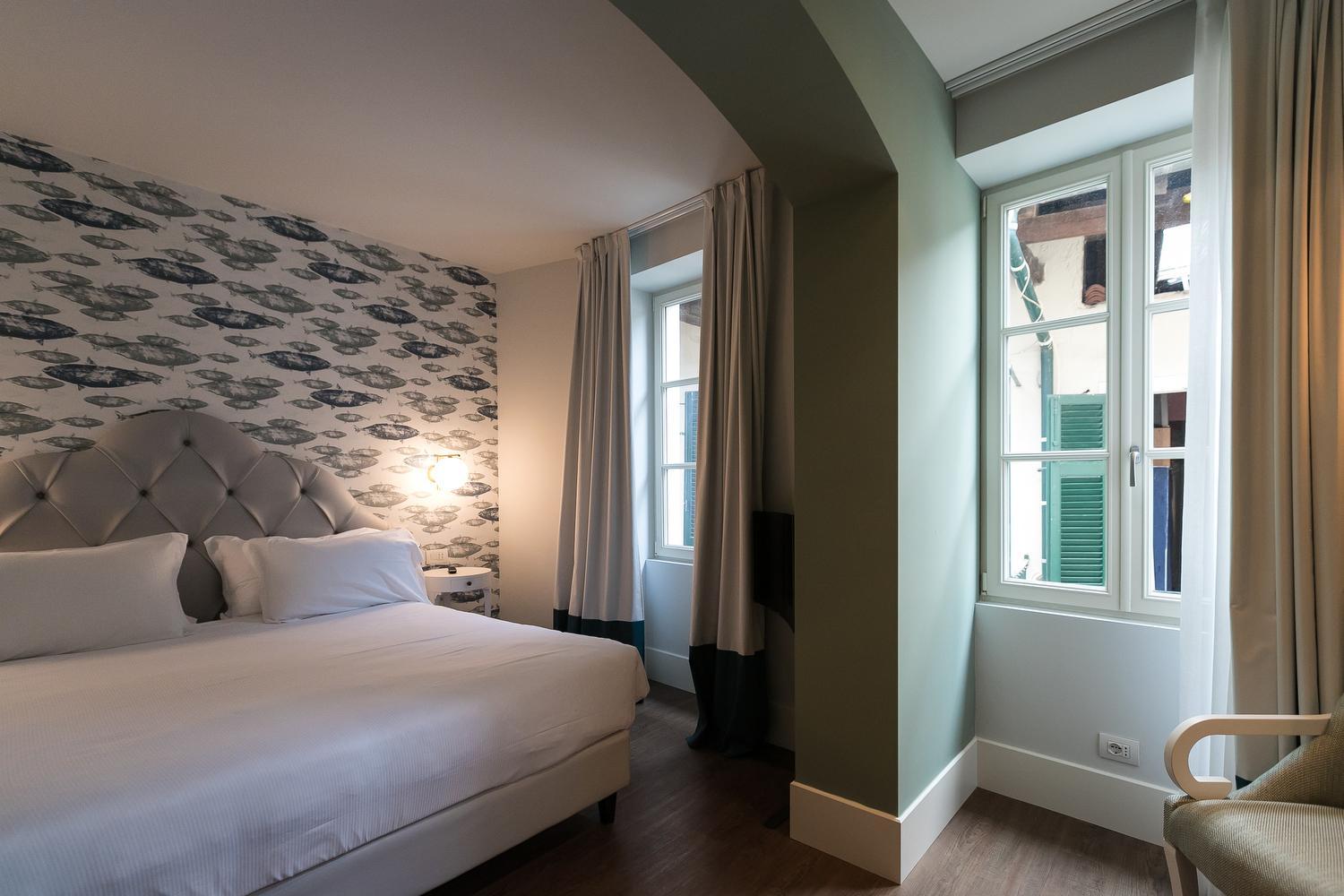 Deluxe Double or Twin Room with City View - Photo 1