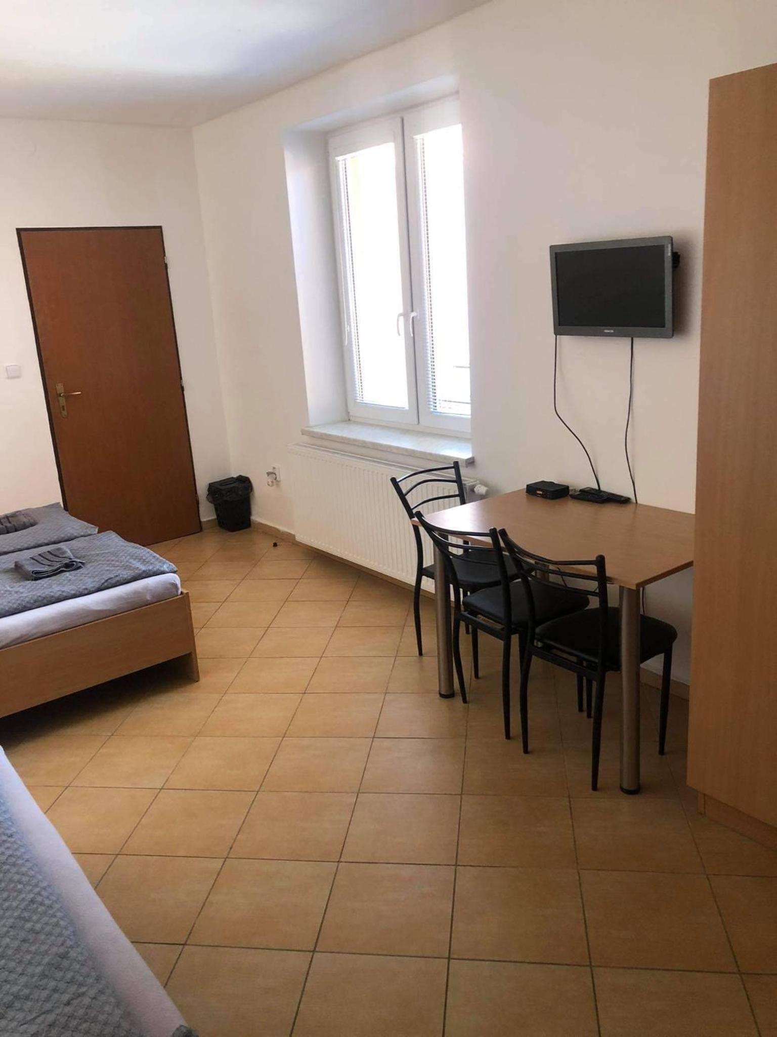 Quadruple Room with Private Bathroom photo 2