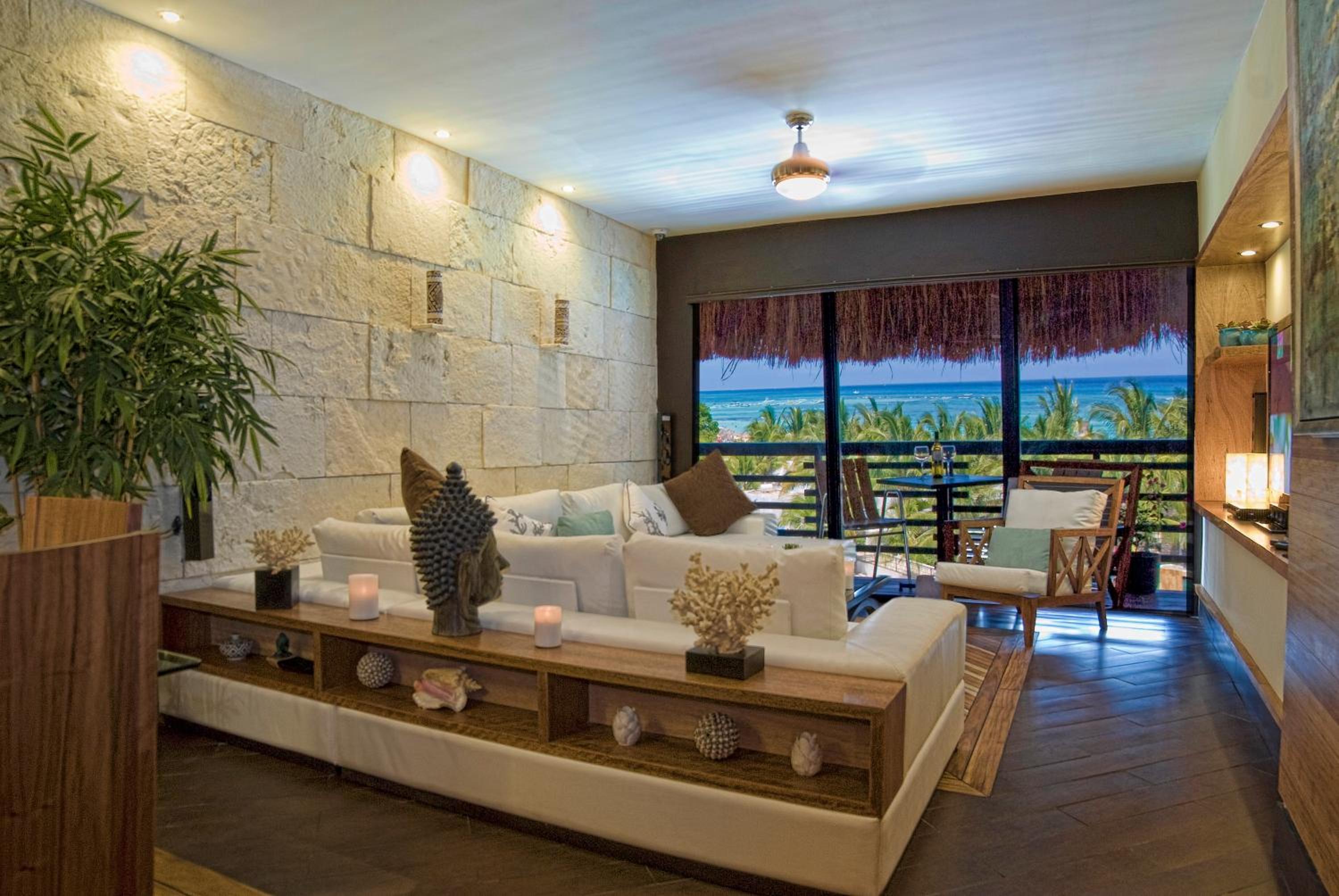 La Divina Two Bedroom Penthouse Suite with Rooftop and Private Pool