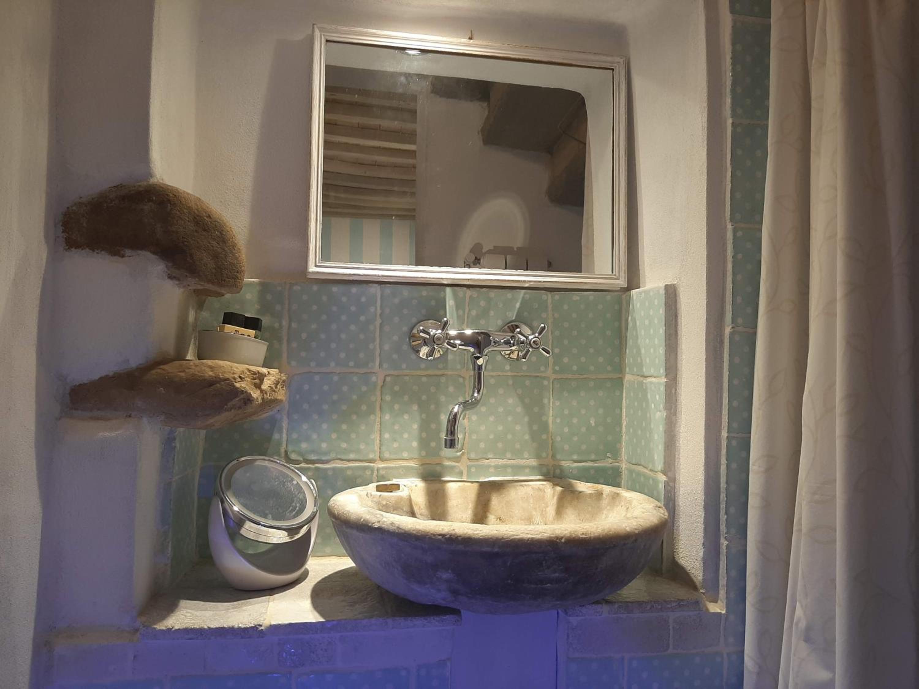 Small Double Room photo 2