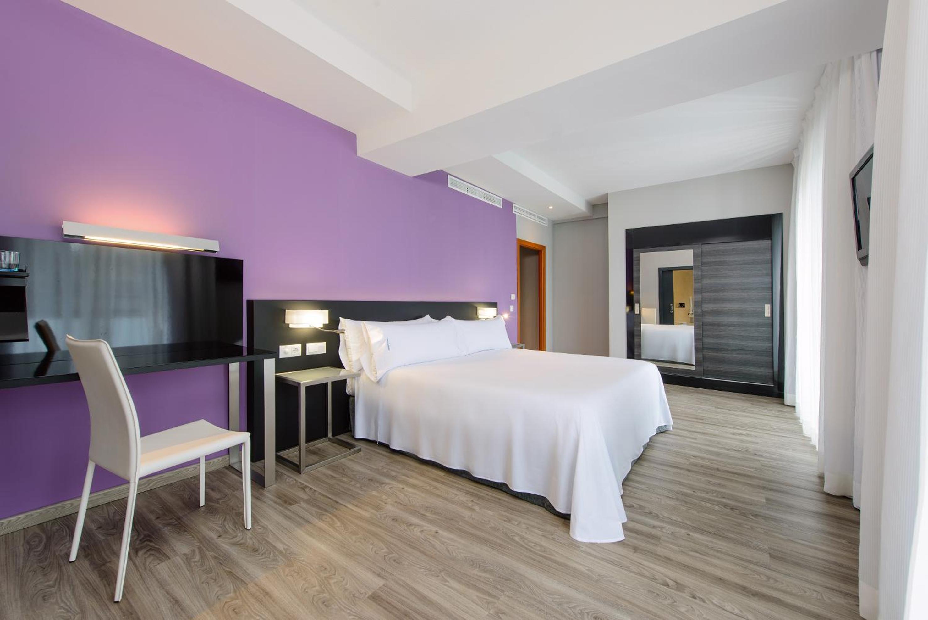 Superior Queen Room - Photo 6
