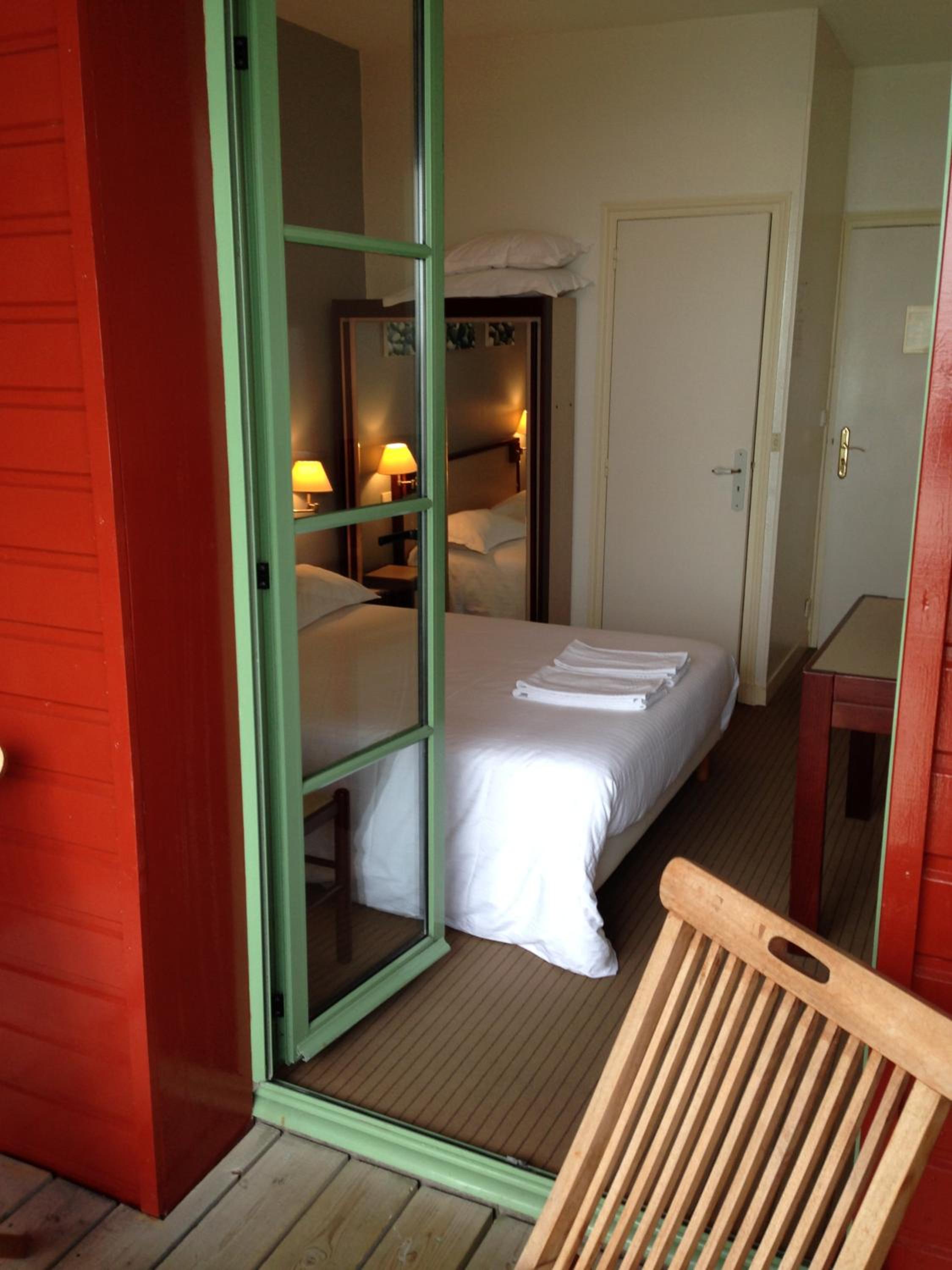 Double Room With Balcony And Sea View