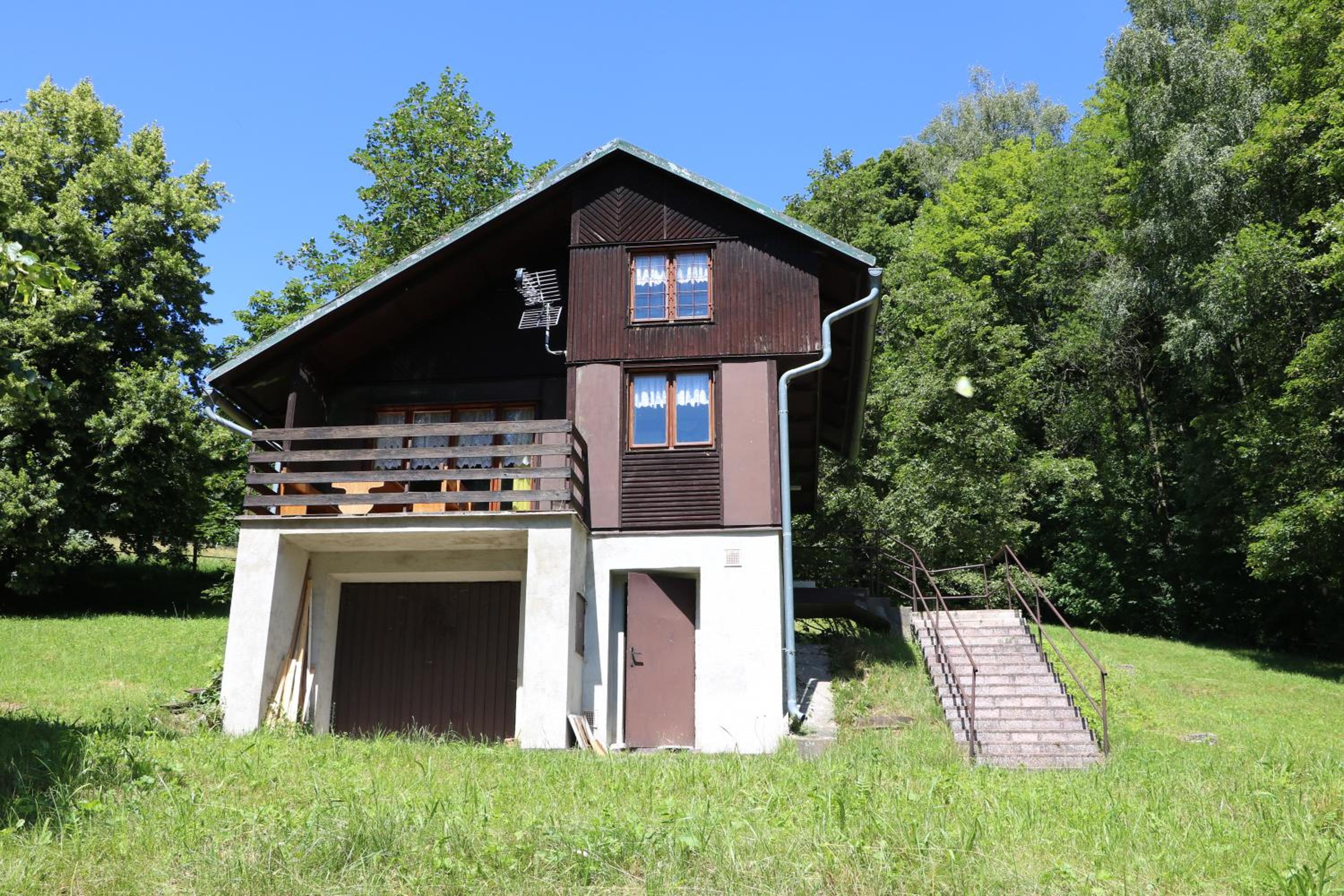 Three-Bedroom Chalet photo 1