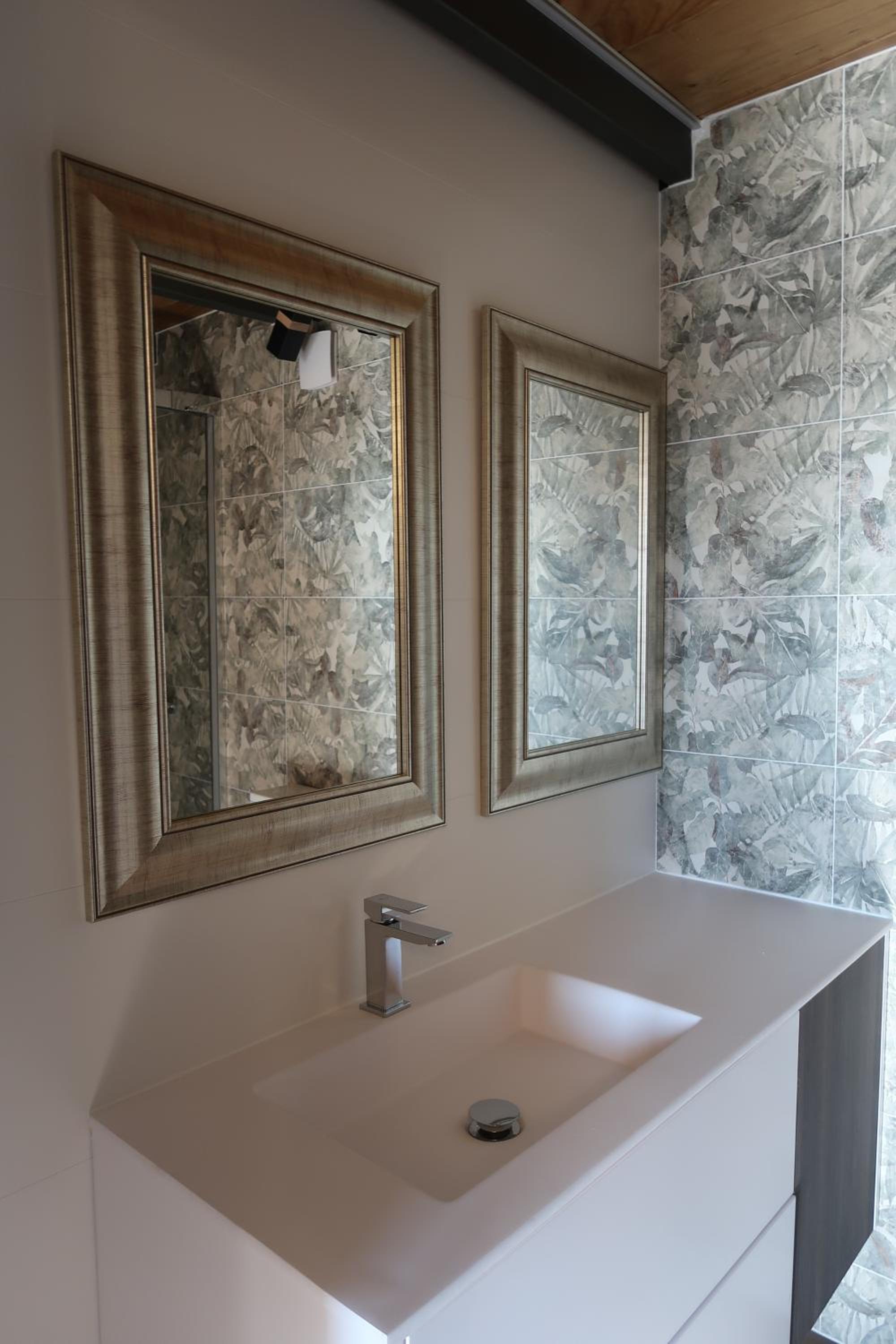 Studio Apartment - Photo 15