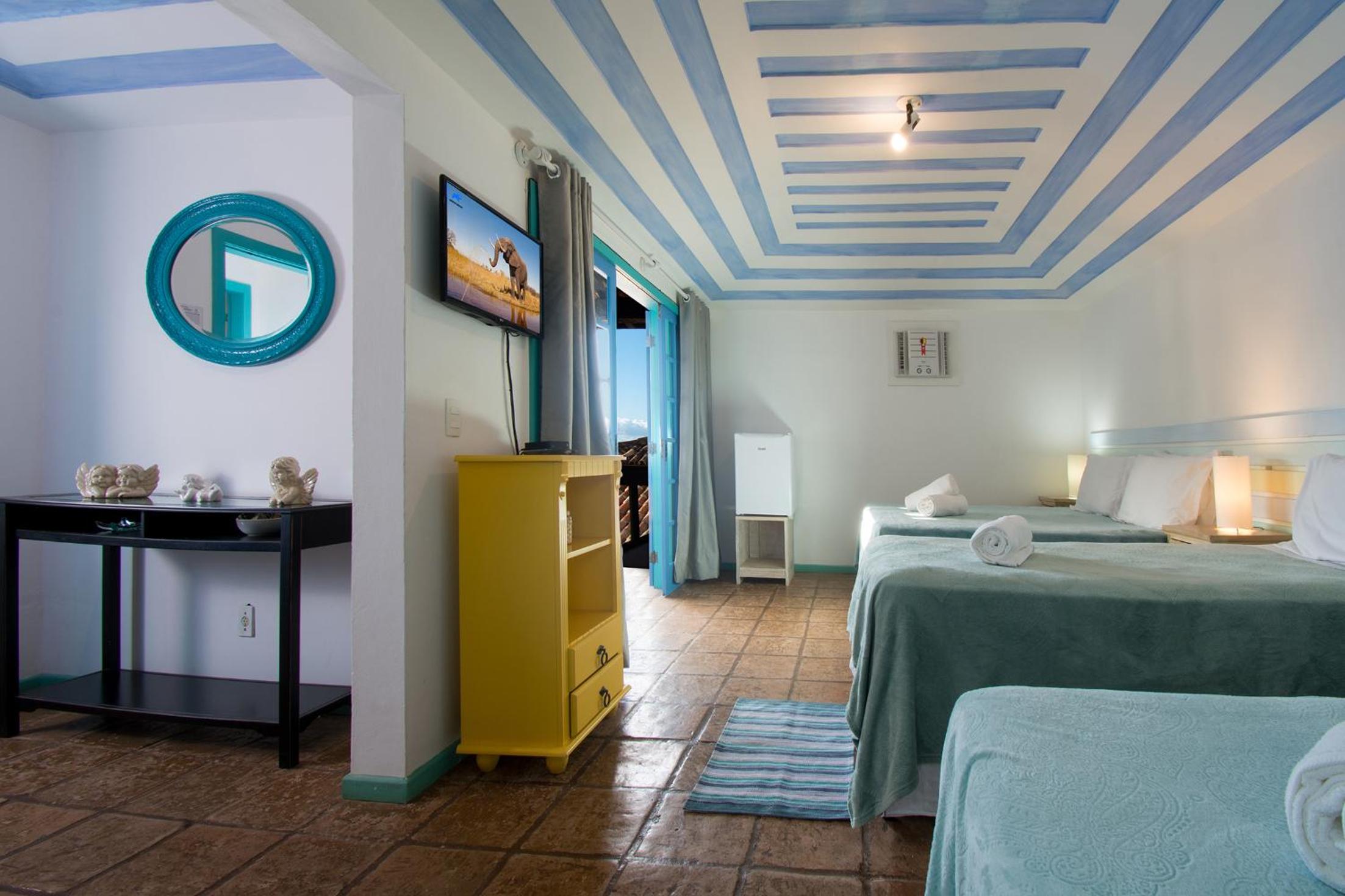 Deluxe Family Suite