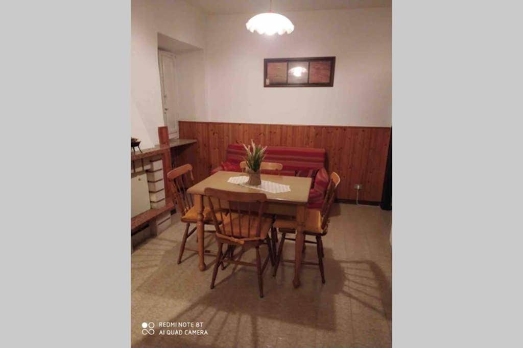 Two-Bedroom House - Photo 12