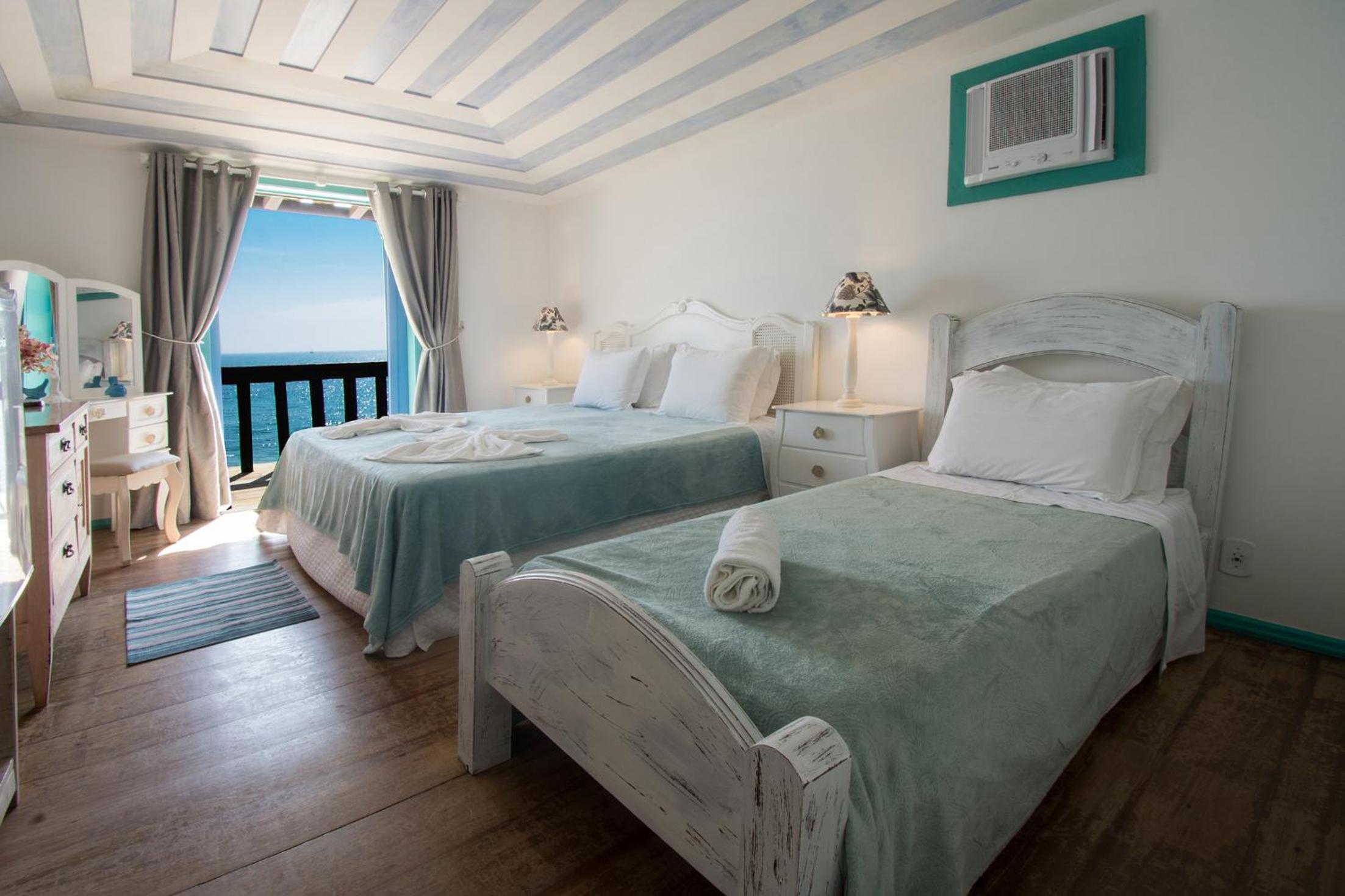 Triple Room with Sea View