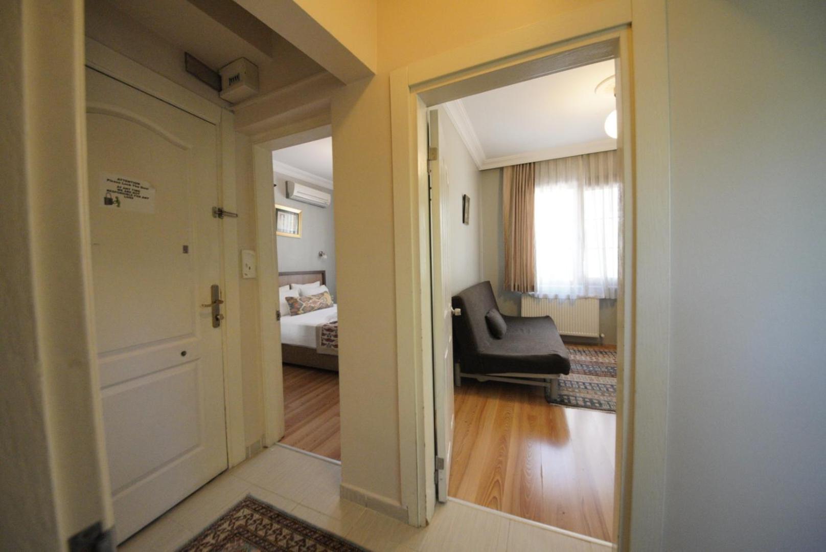 Two-Bedroom Apartment photo 3