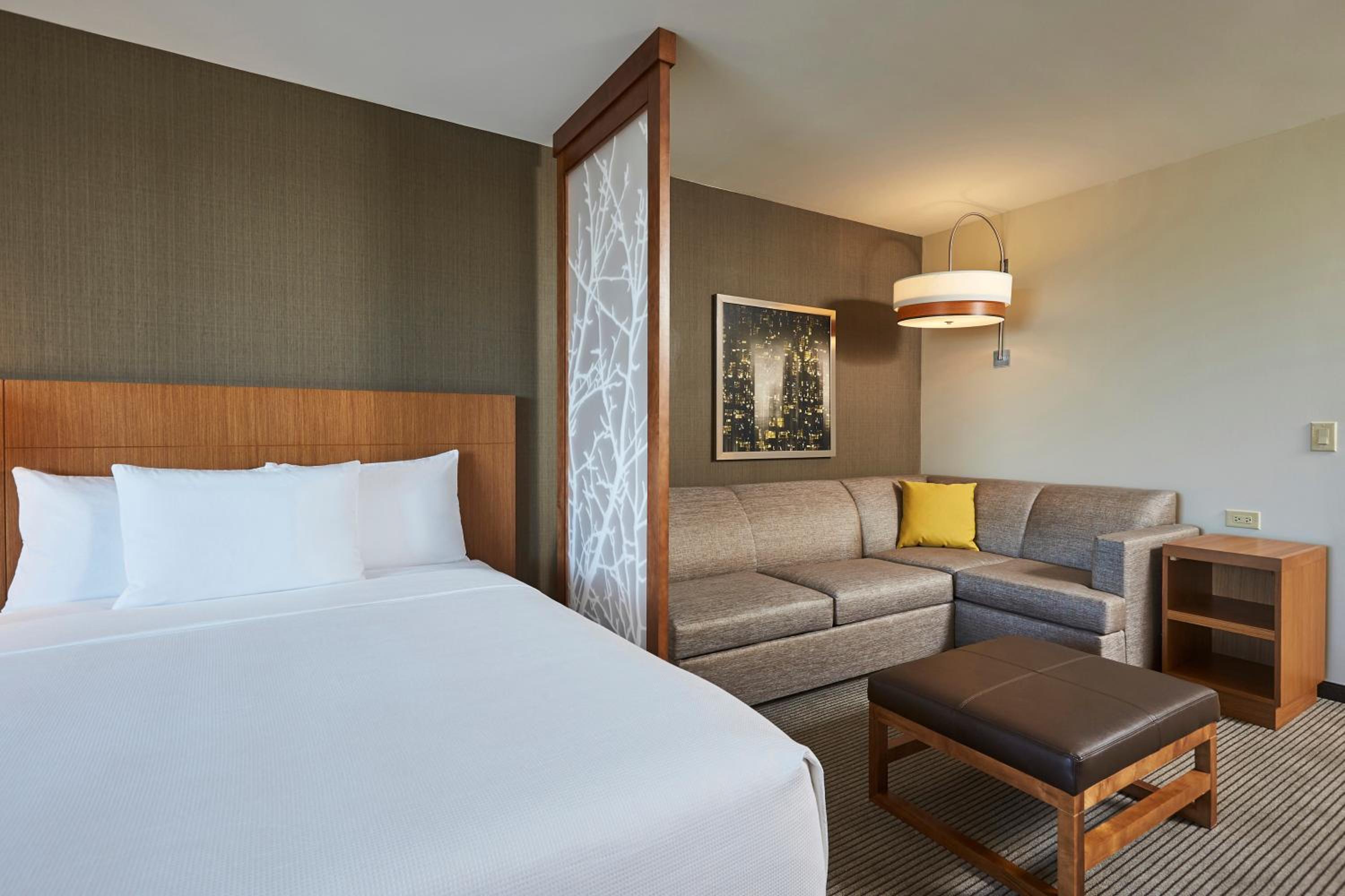 Queen Room with Two Queen Beds and Sofa Bed