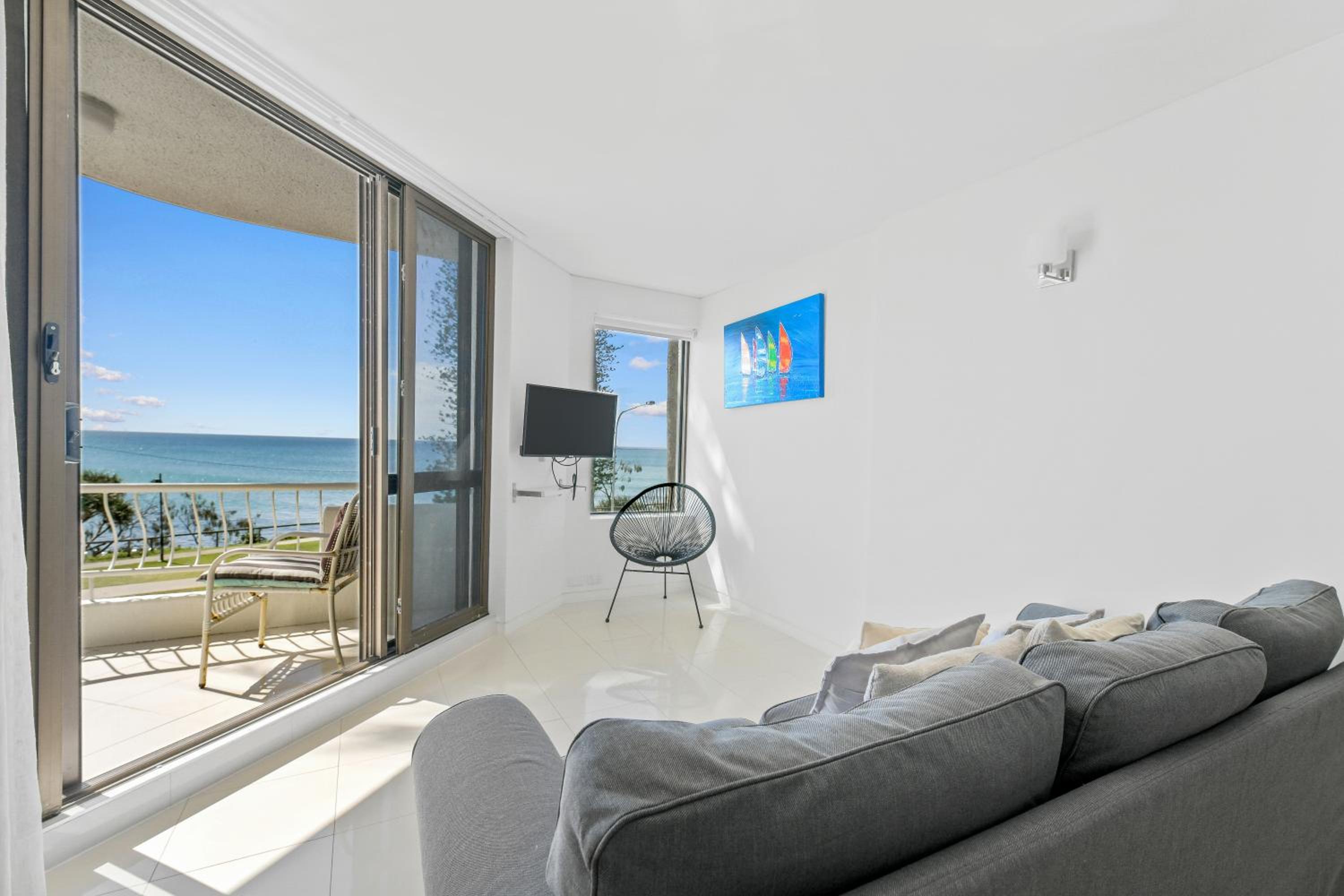 Superior One-Bedroom Apartment with Ocean View photo 2