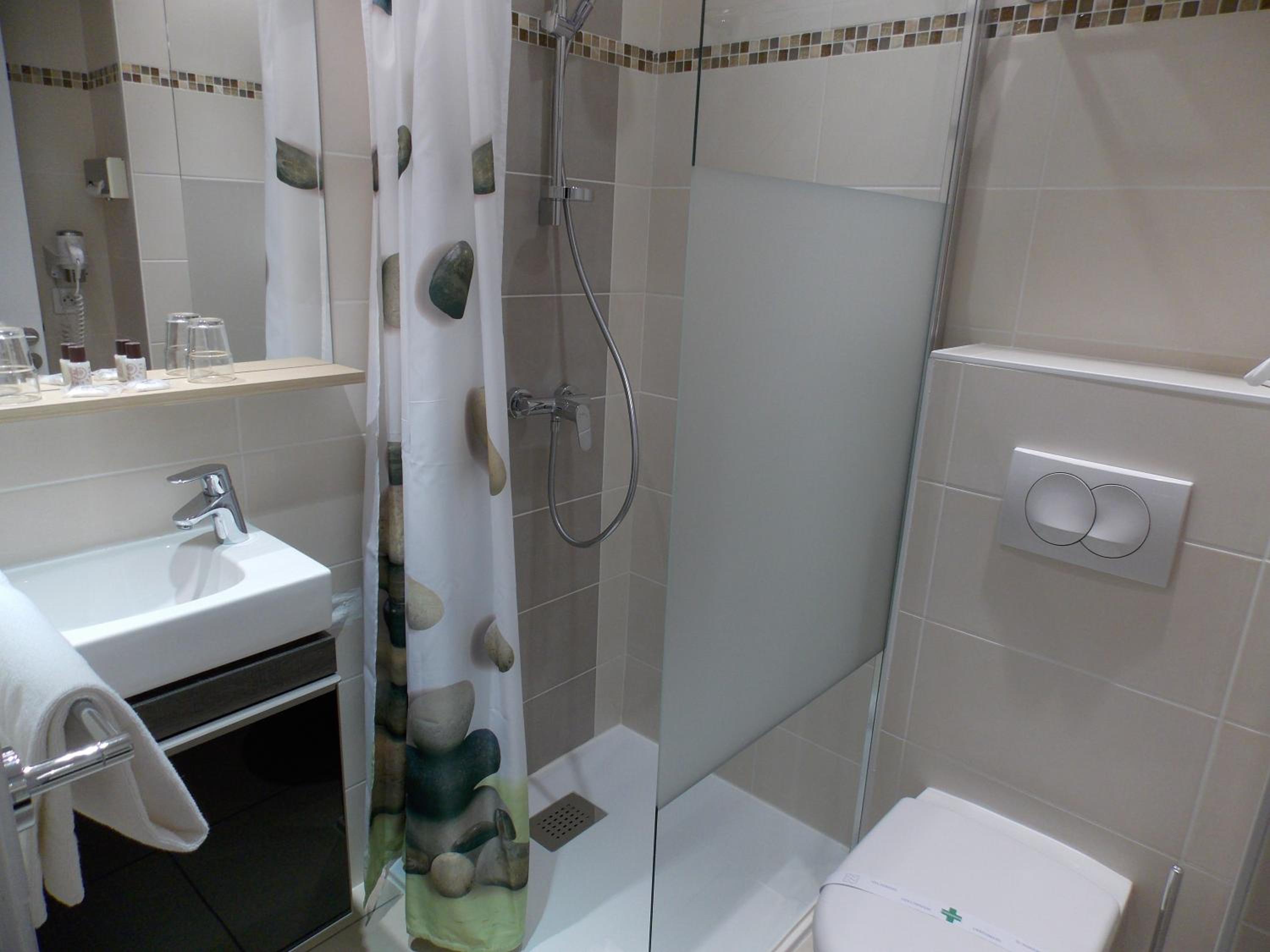 Comfort Double or Twin Room photo 3