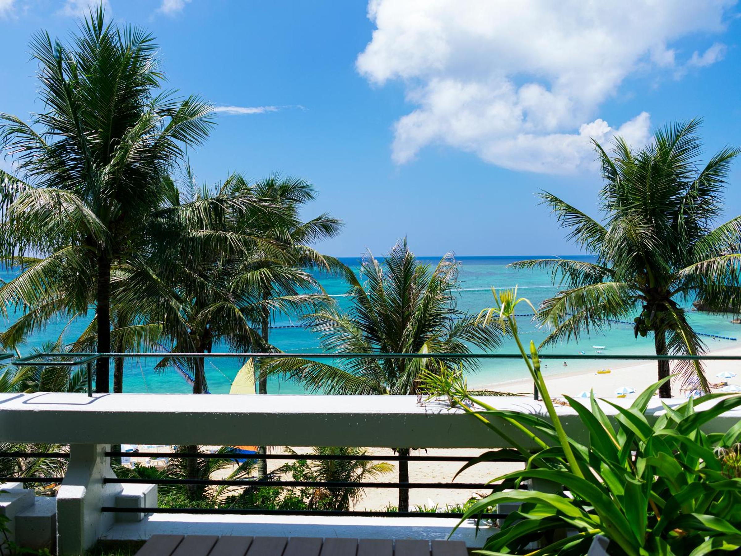 Club Deluxe Room with Ocean View and Lounge Access - Non-Smoking - Photo 11
