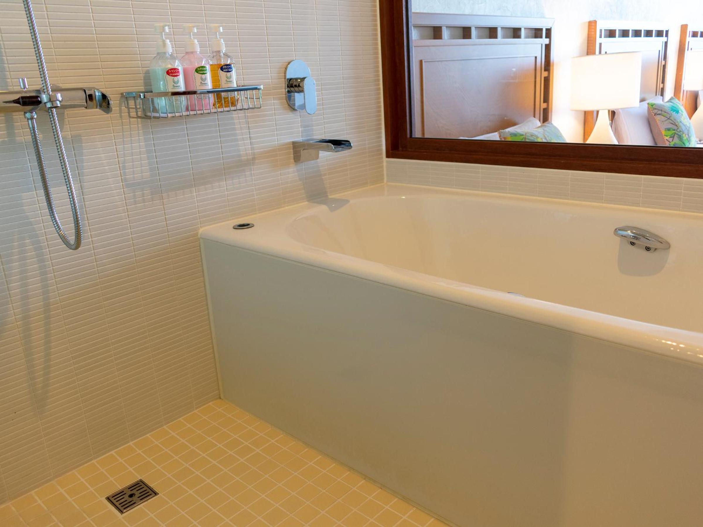 Club Deluxe Room with Ocean View and Lounge Access - Non-Smoking - Photo 20