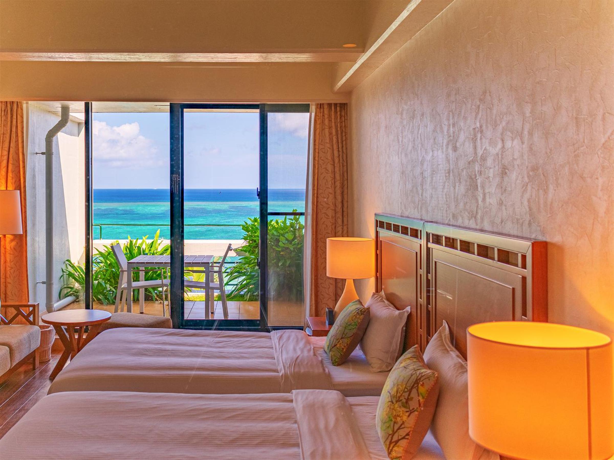 Club Superior Twin Room with Ocean View and Lounge Access - Non-Smoking - Photo 9