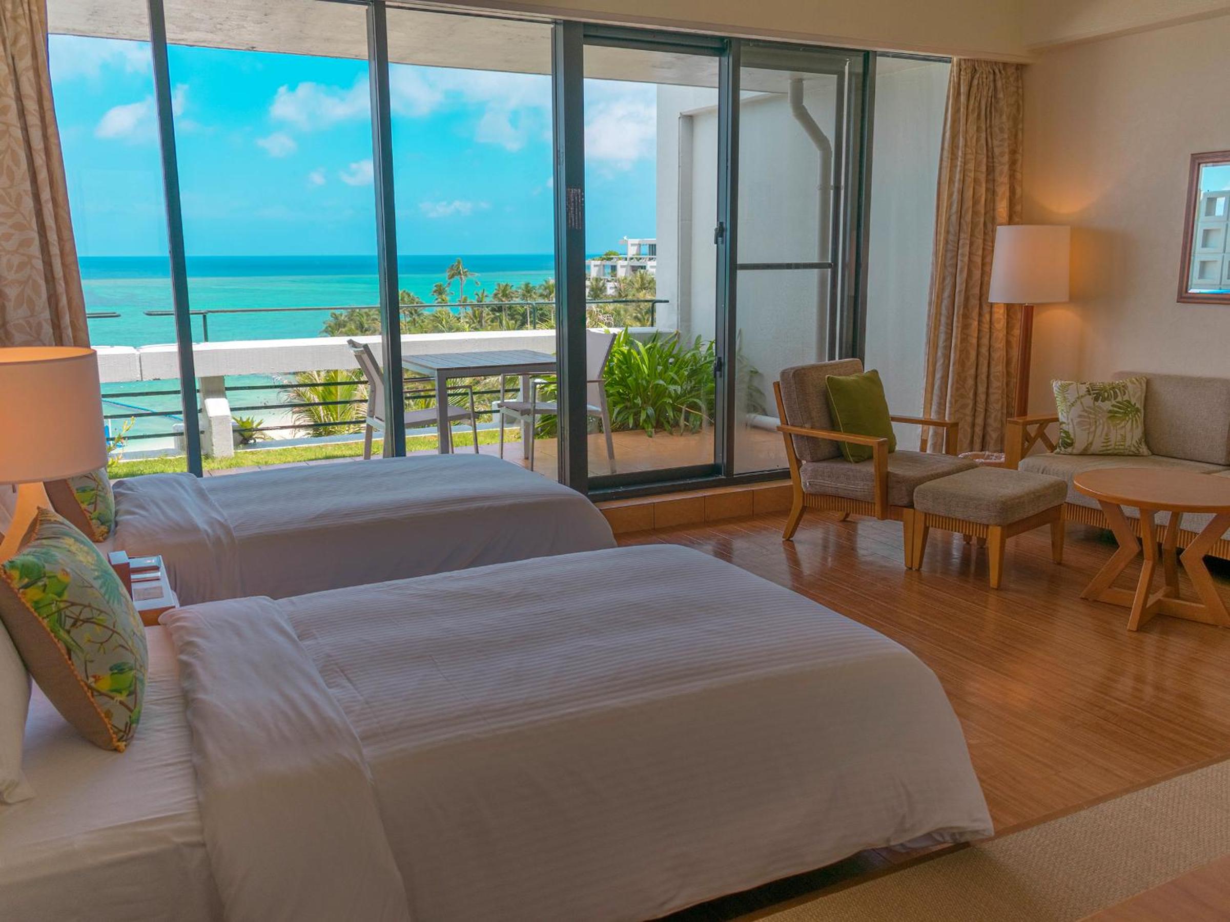 Club Luxury Room with Ocean View and Lounge Access - Non-Smoking (Futon for 3+ guests) - Photo 12