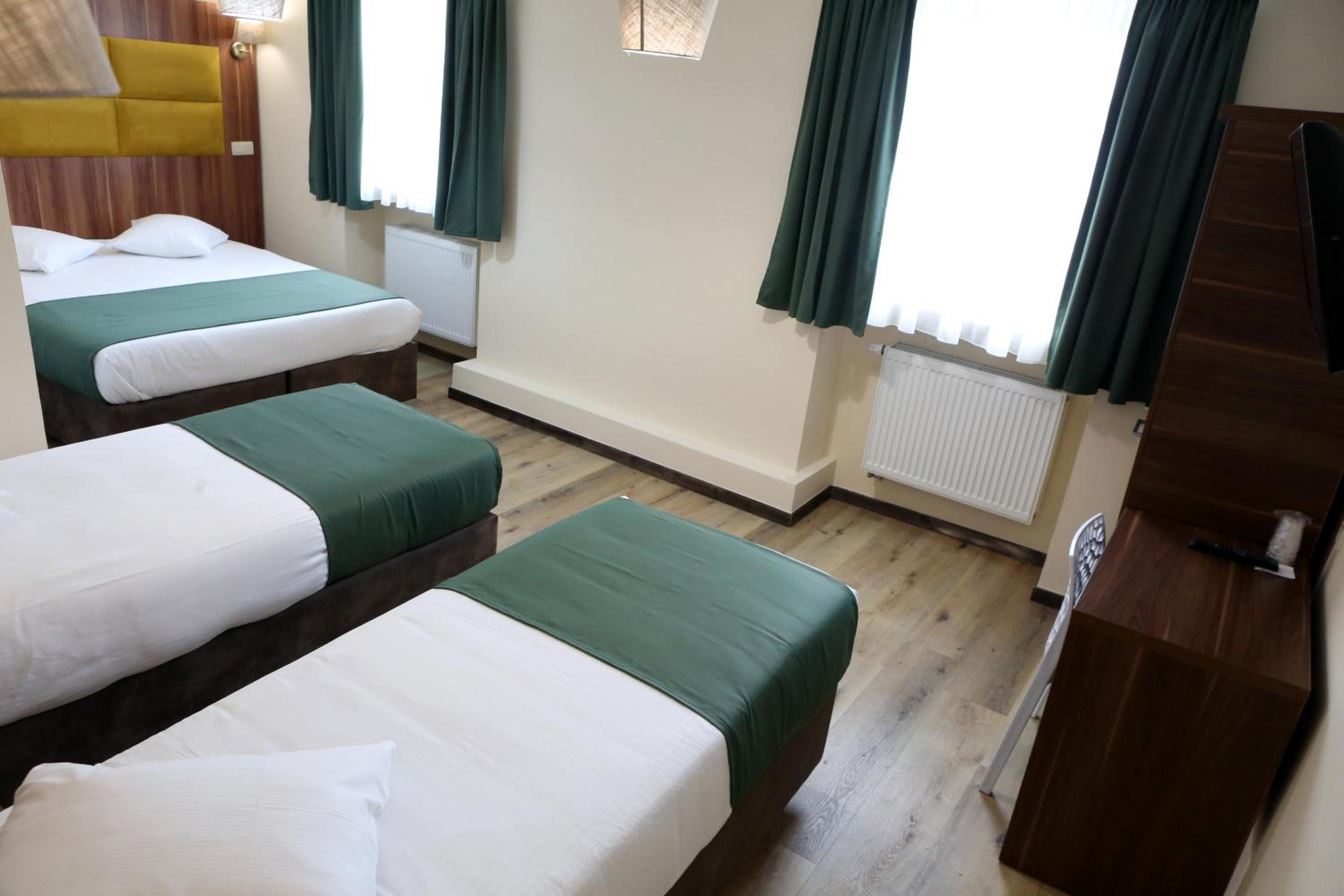 Comfort Quadruple Room - Photo 6