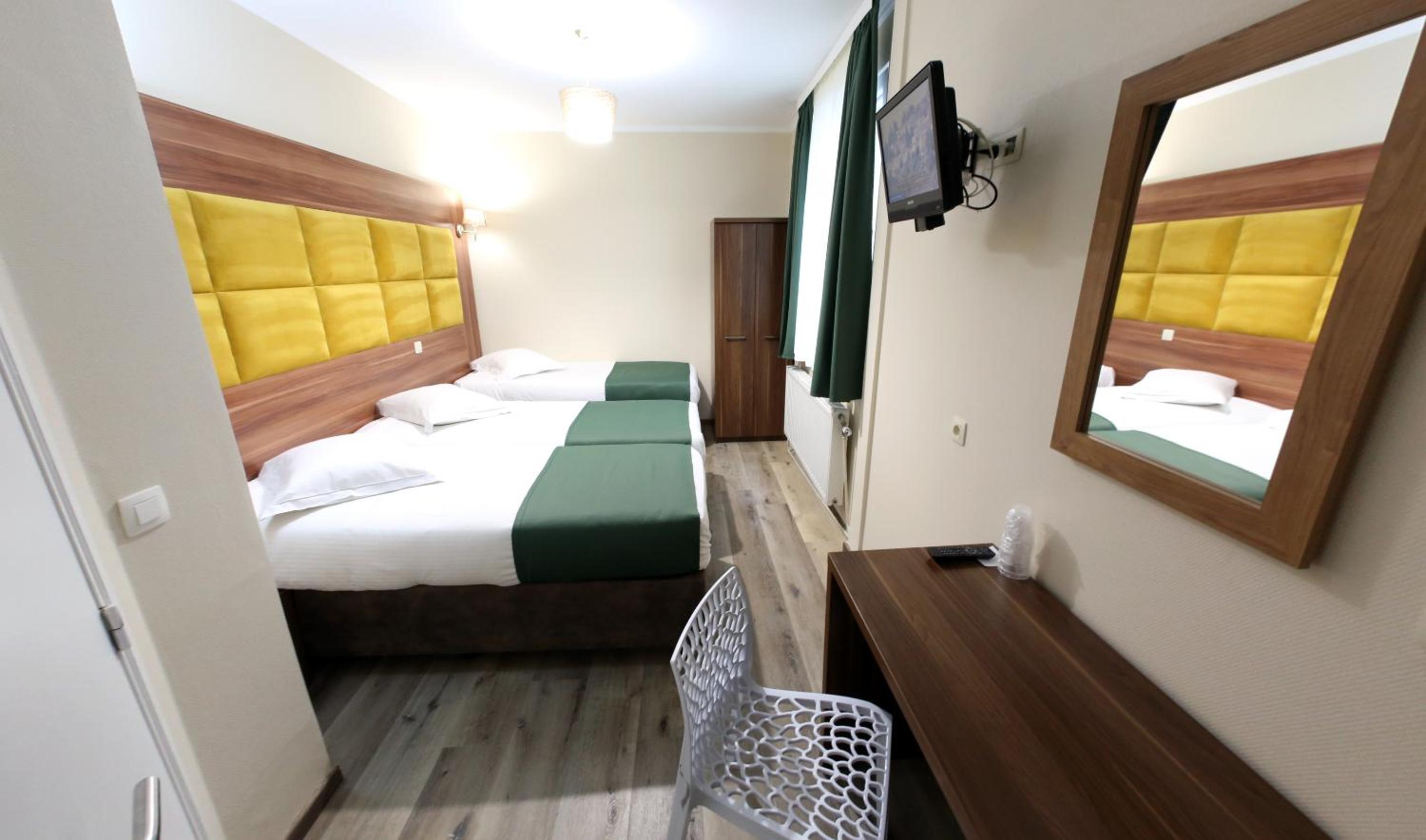 Comfort Triple Room - Photo 5