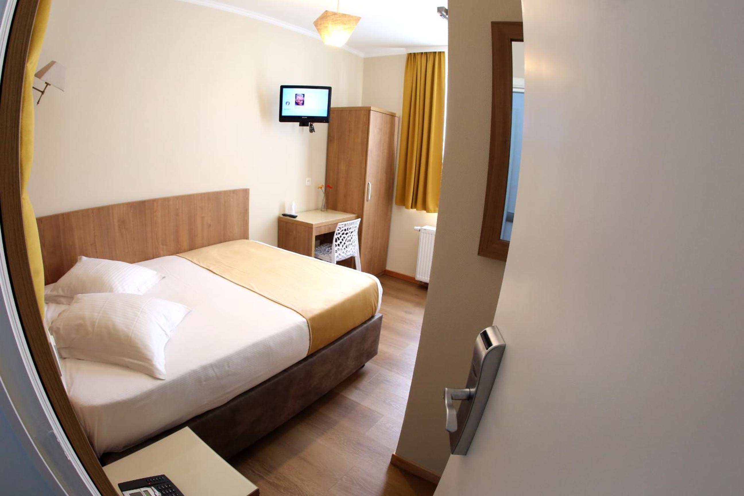 Comfort Double Room - Photo 2