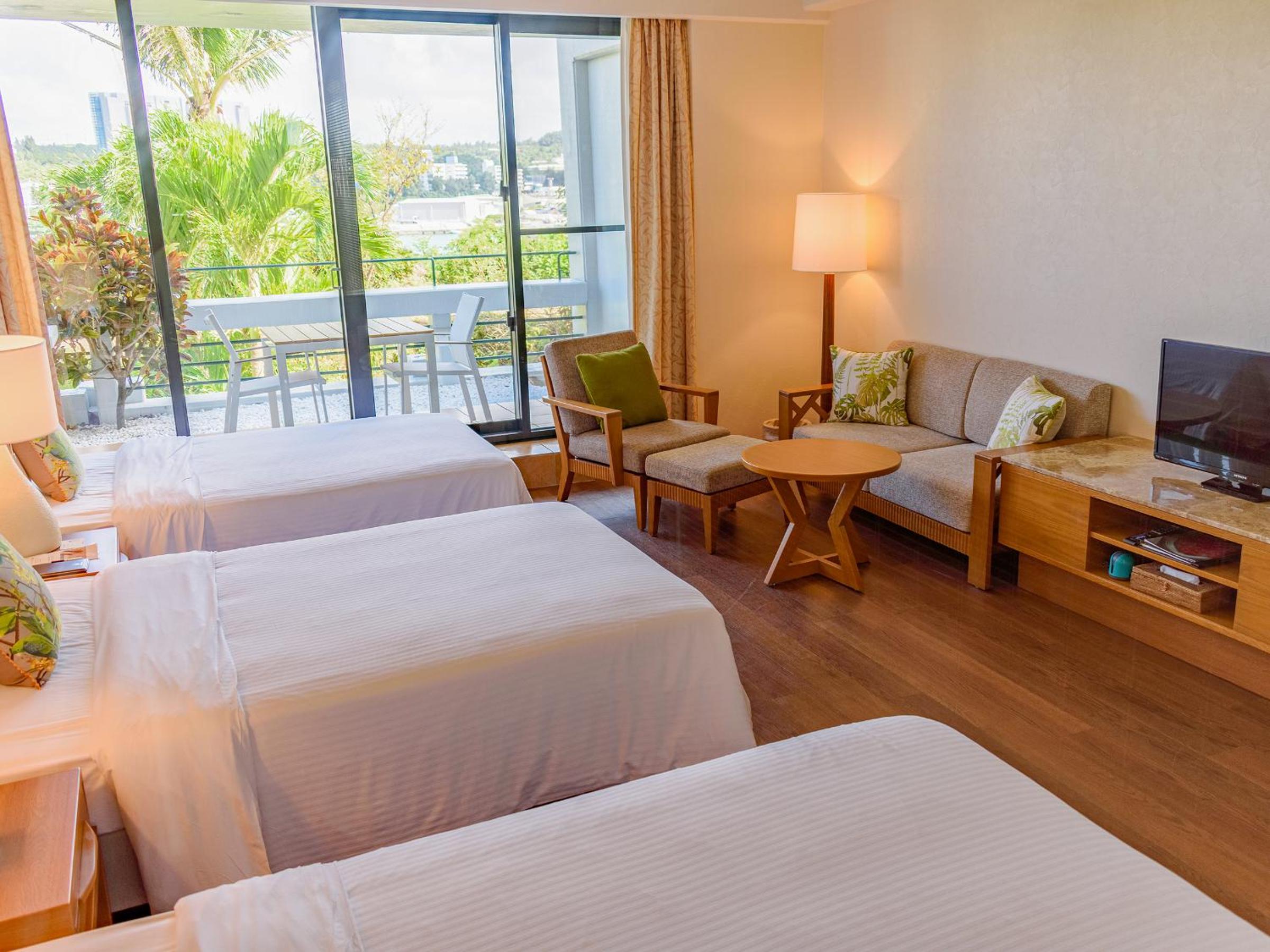 Deluxe Room with Mountain View - Non-Smoking - Photo 15
