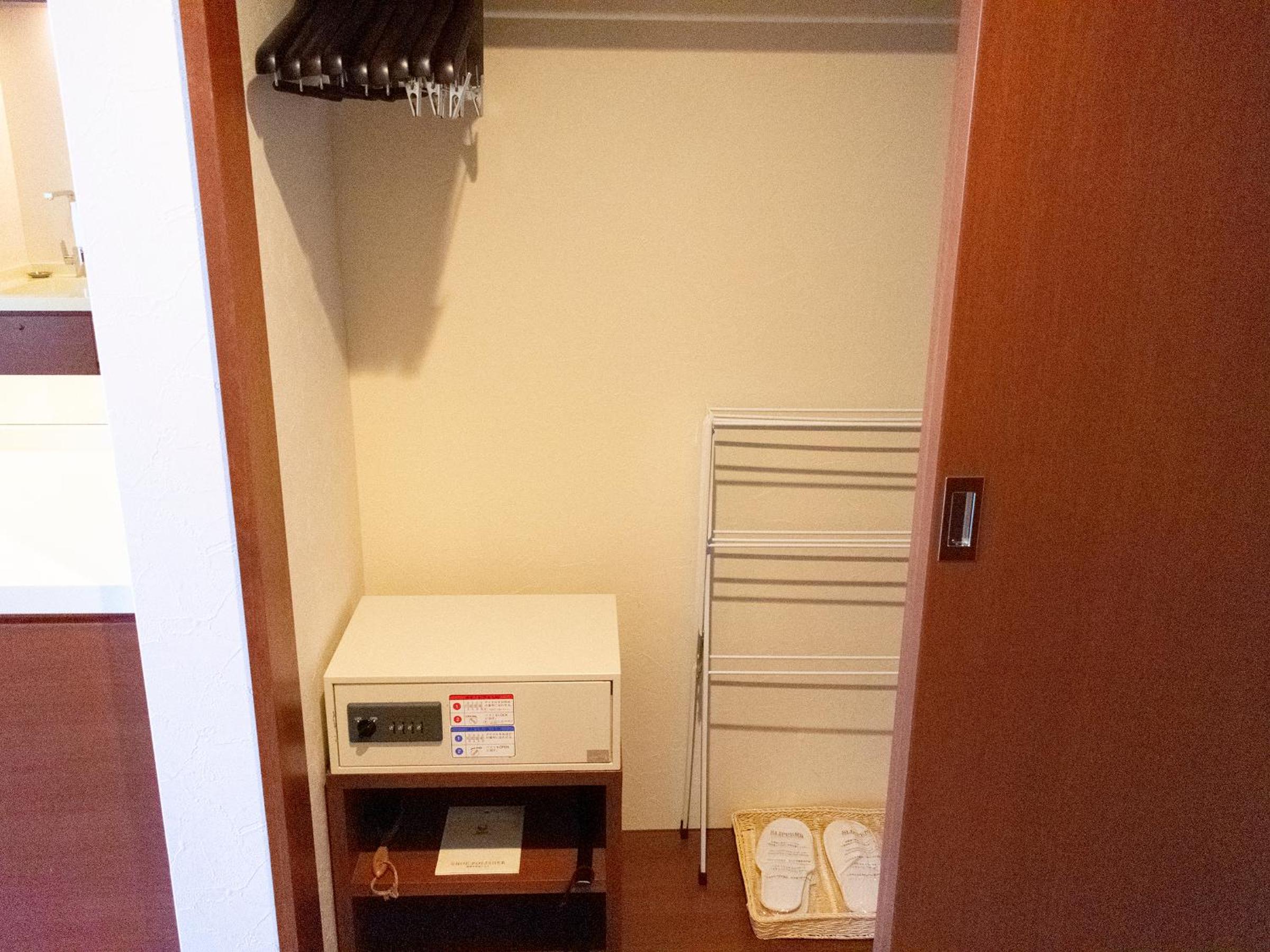 Deluxe Room with Mountain View - Non-Smoking - Photo 14