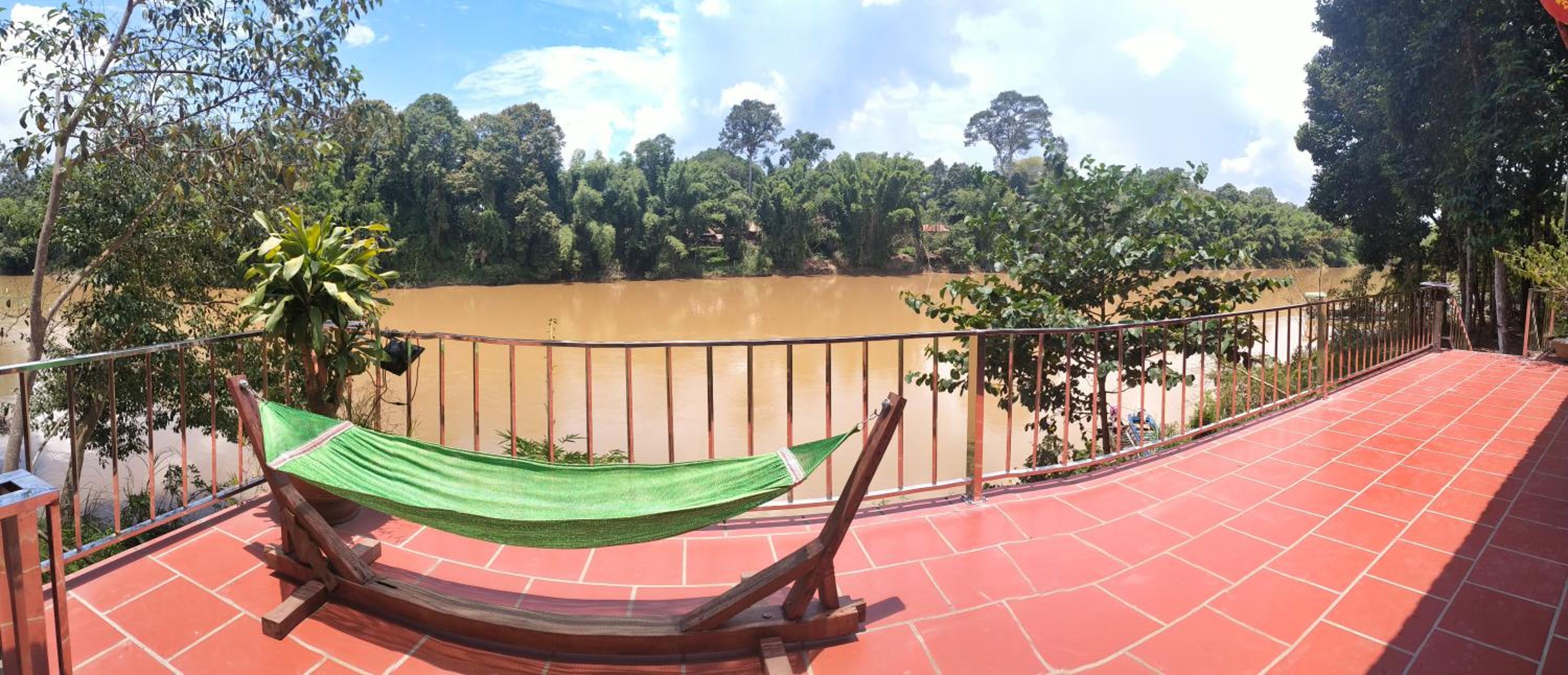 Bungalow - Water Front  photo 3