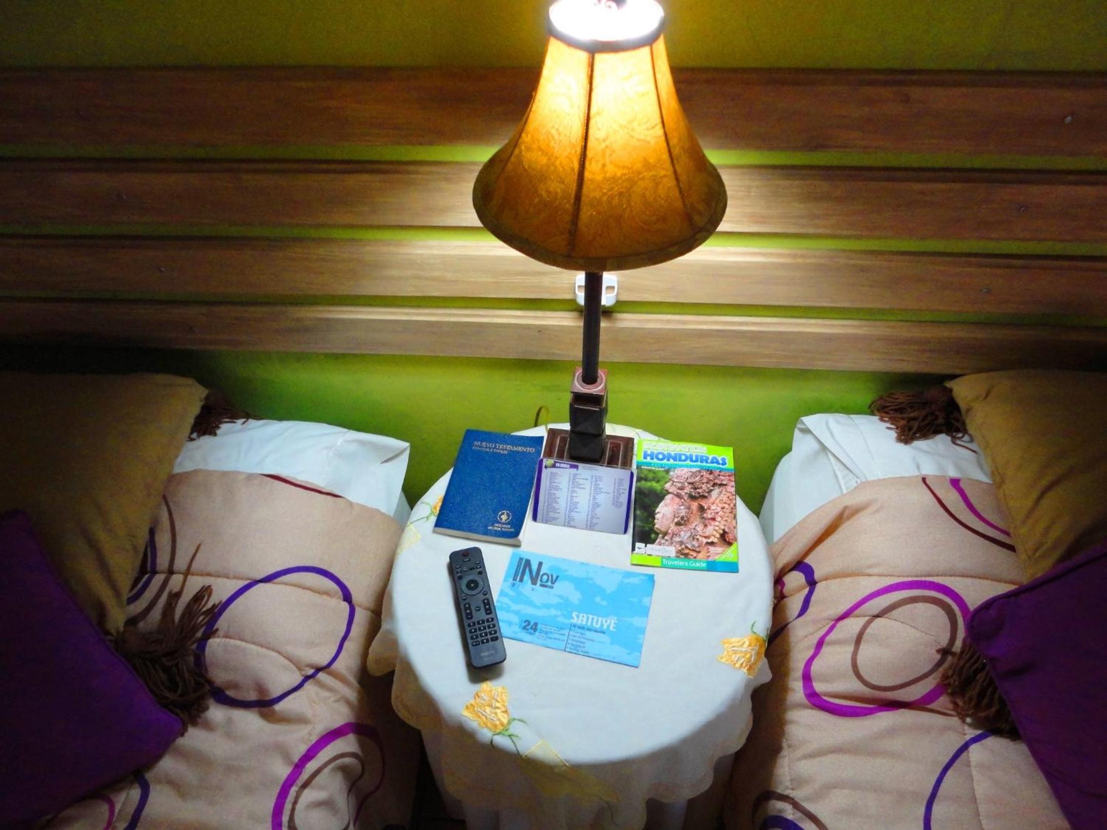 Standard Queen Room photo 1