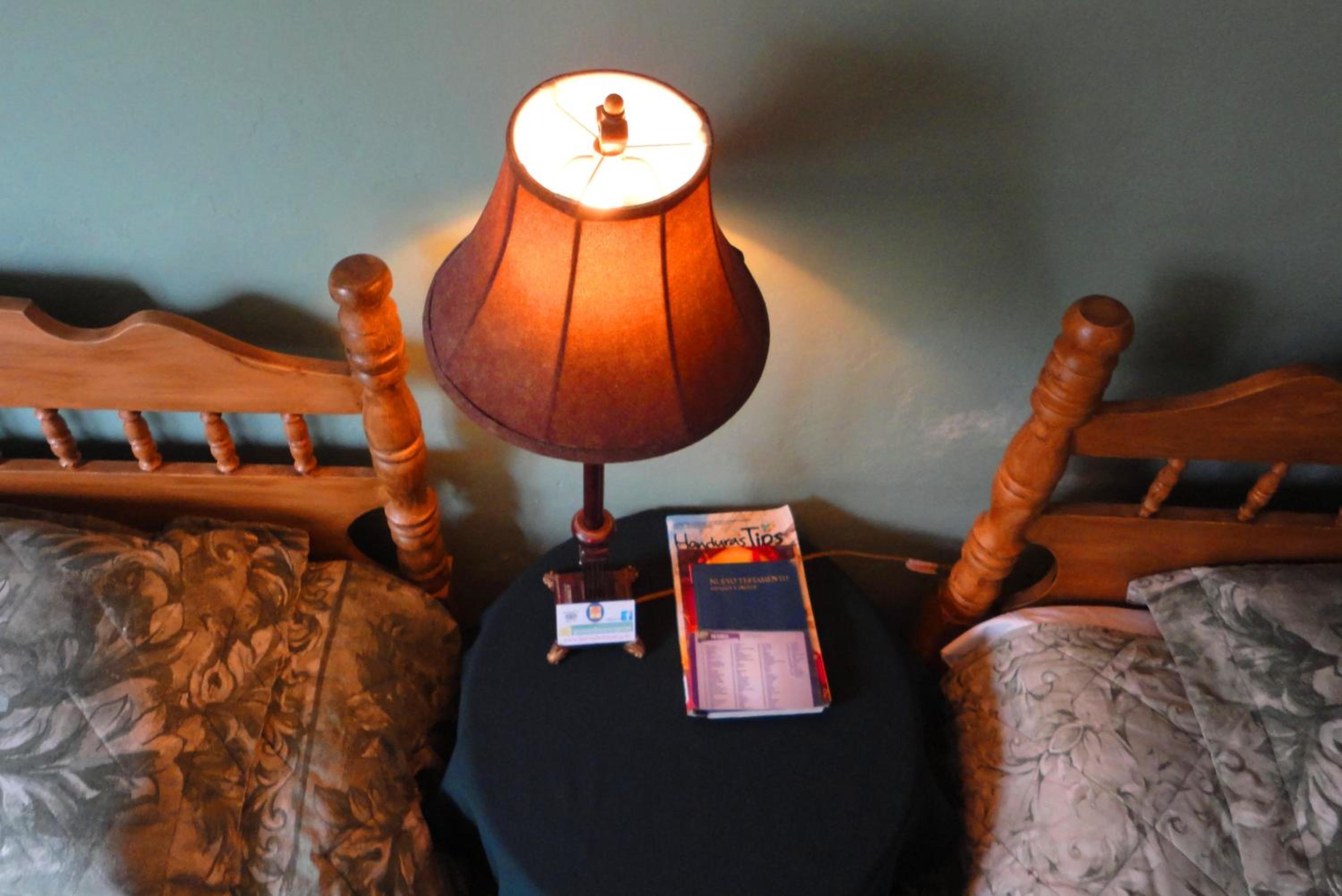 Standard Queen Room photo 3