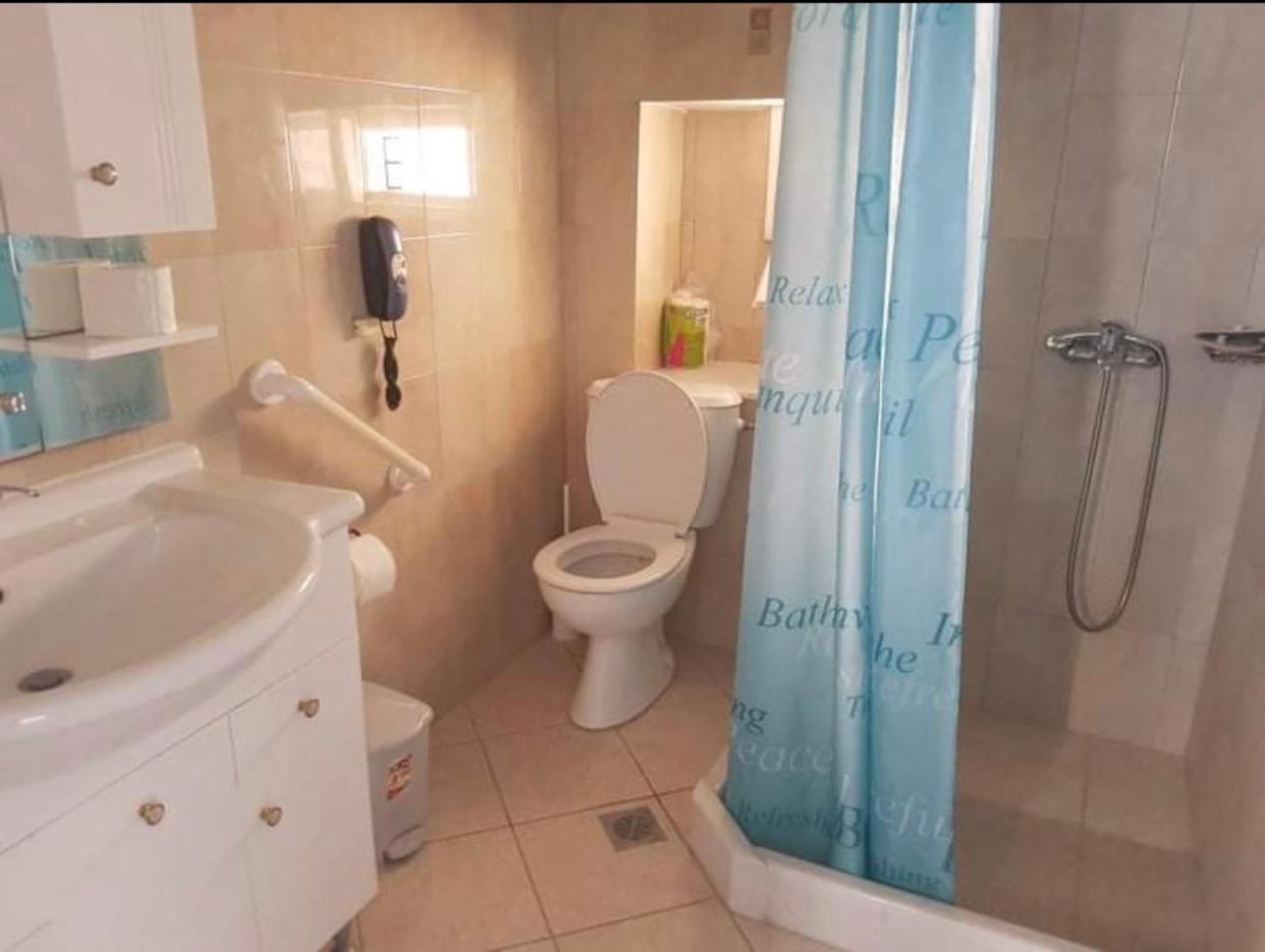 One-Bedroom Apartment - Photo 22