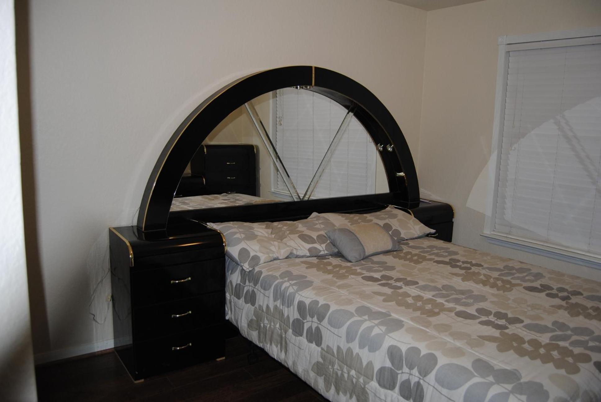 Four-Bedroom House photo 1