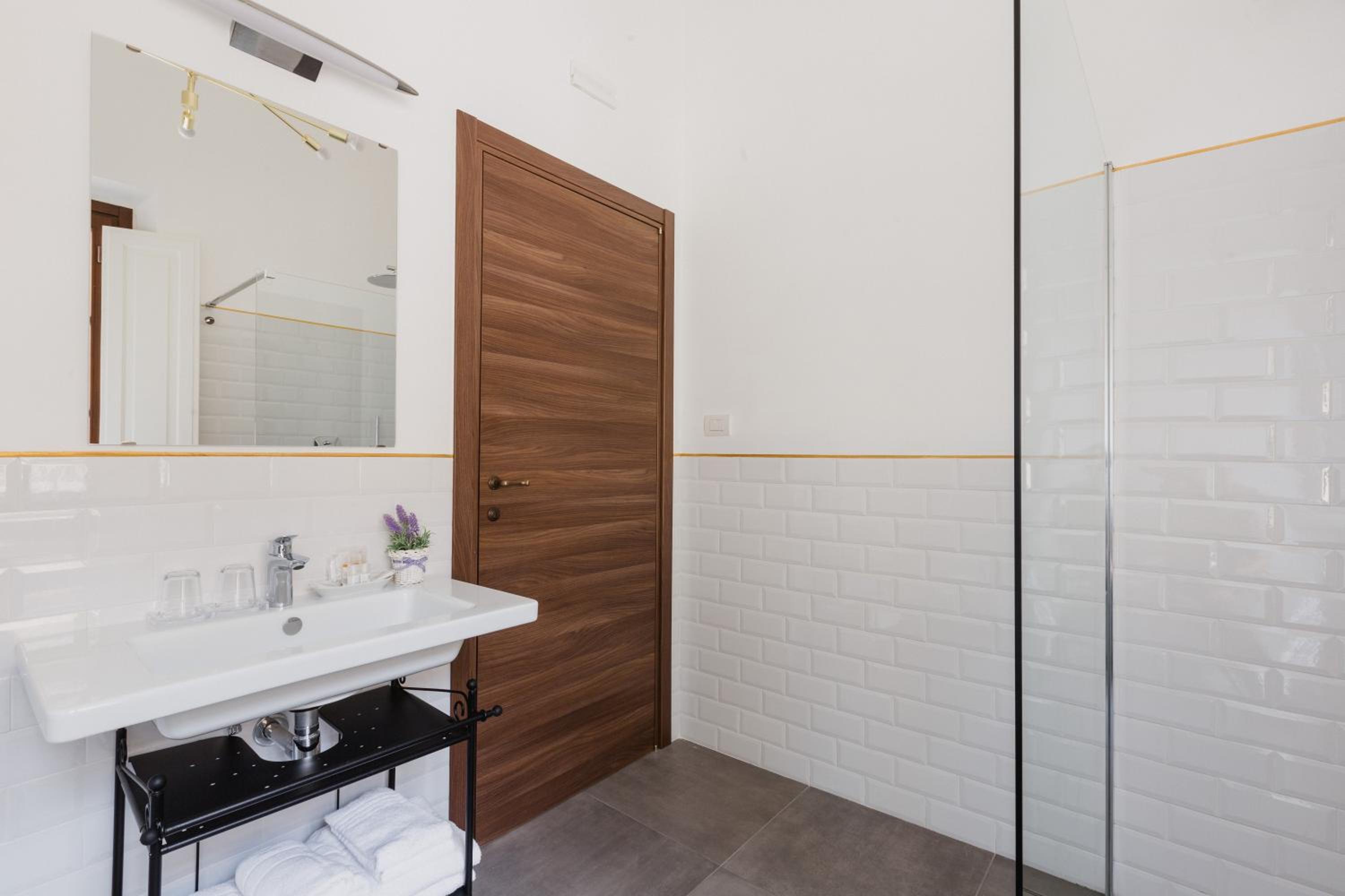 Superior Double or Twin Room photo 2