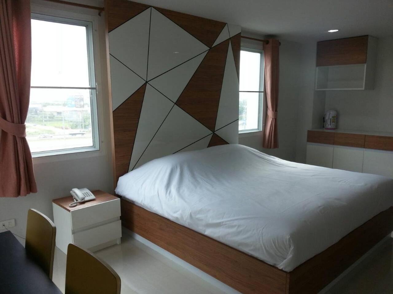 Double Room with Private Bathroom - Photo 4