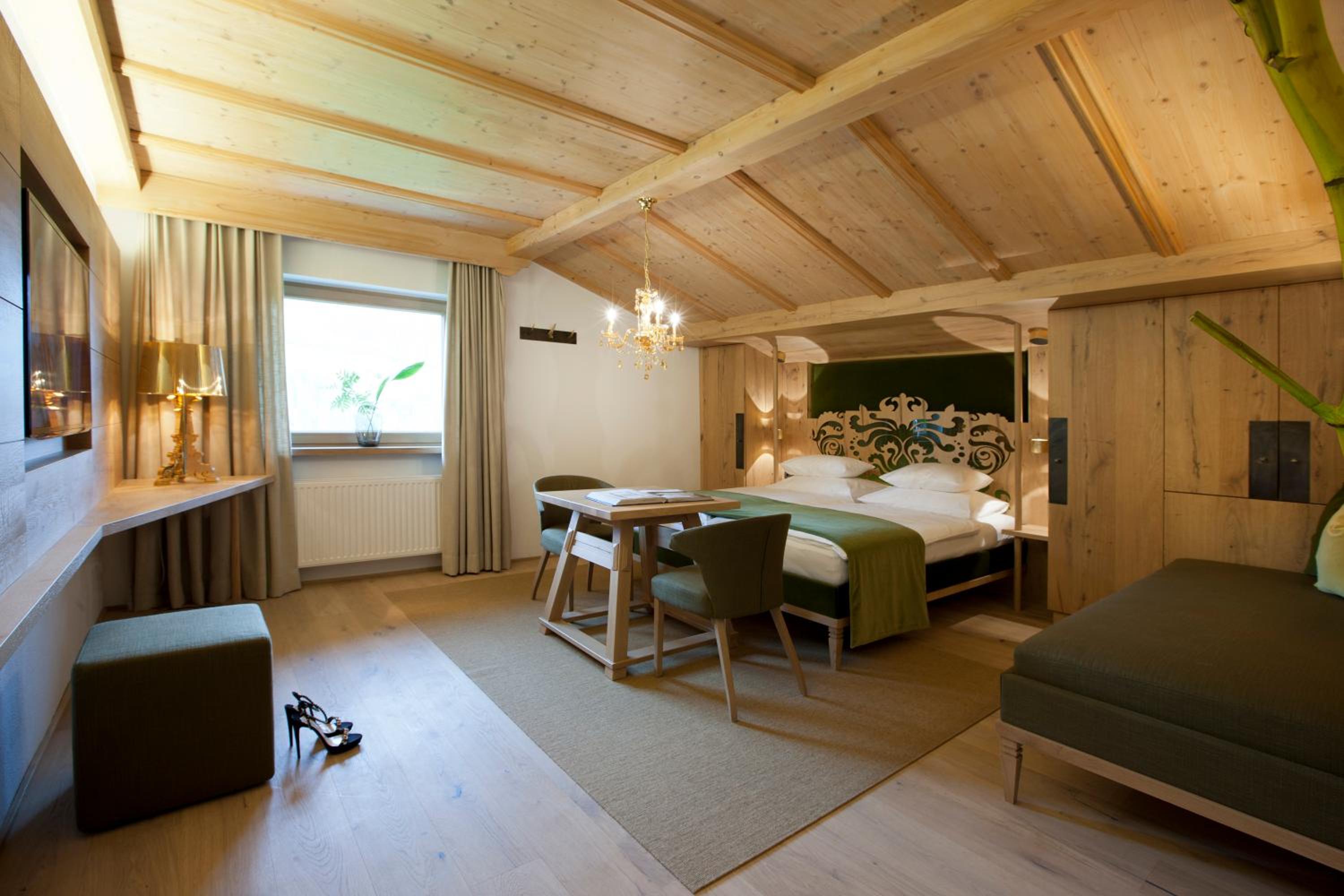 Deluxe Double Room - Photo 7