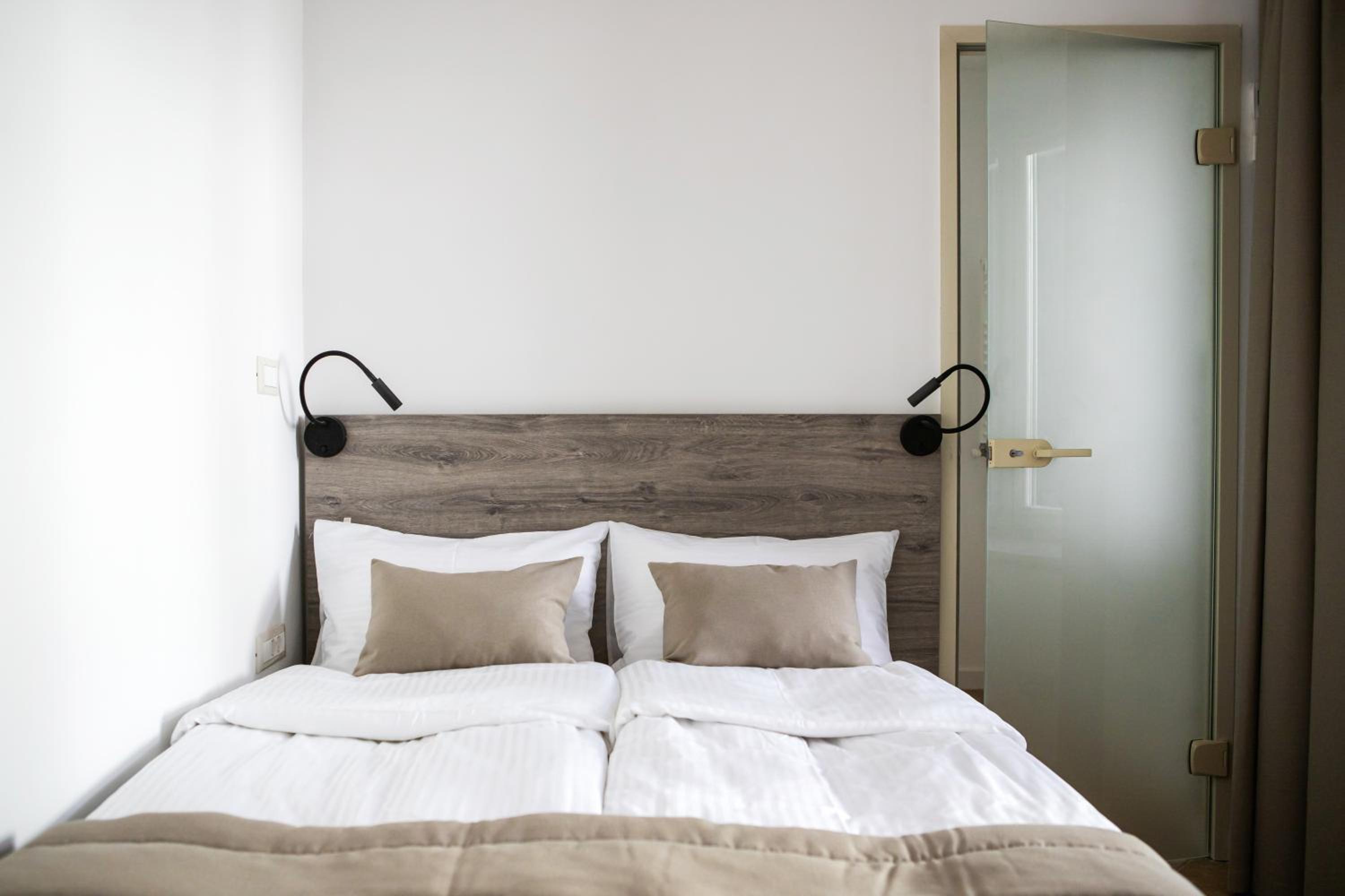 Small Double Room photo 1