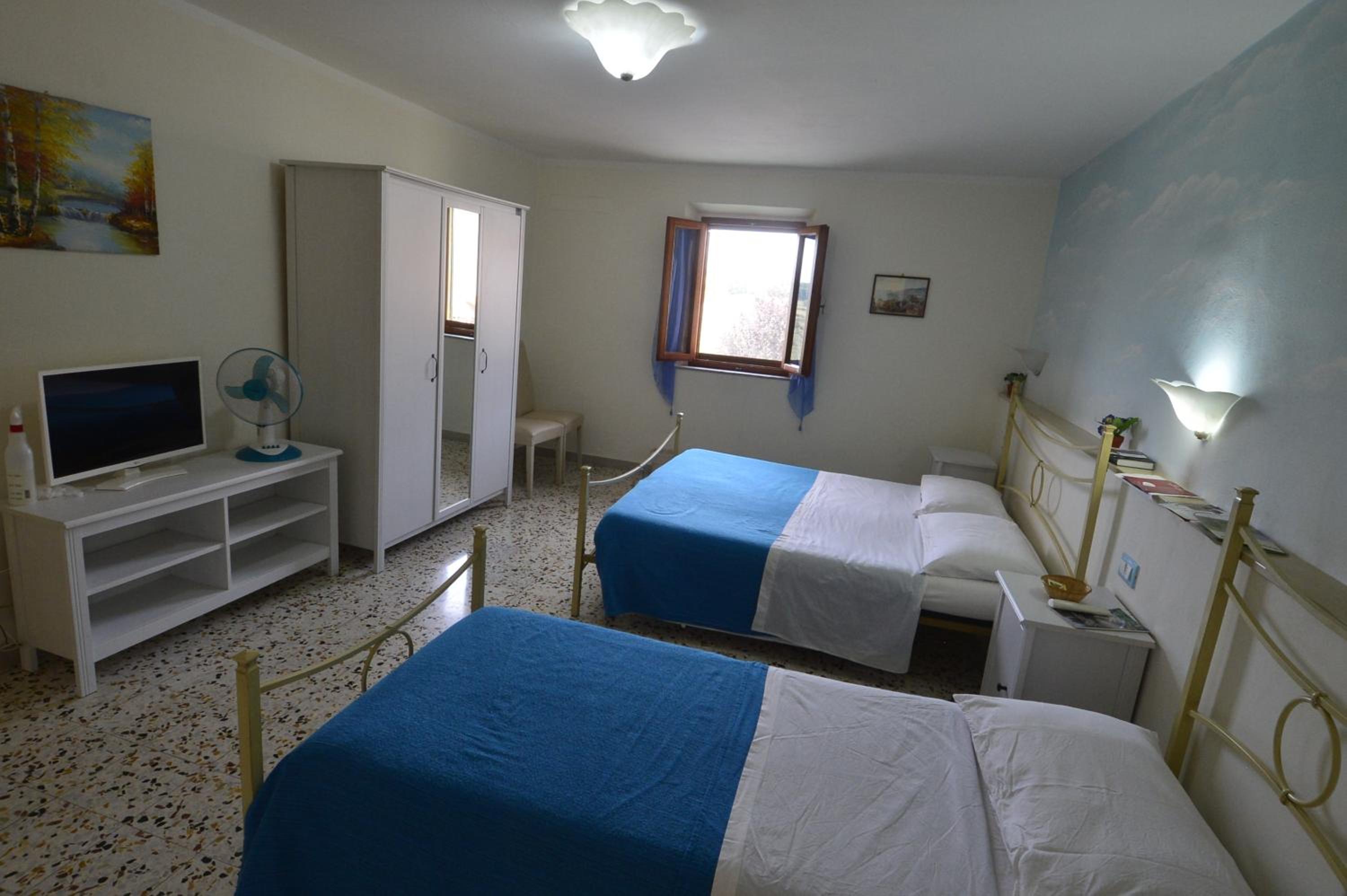 Triple Room - Photo 3