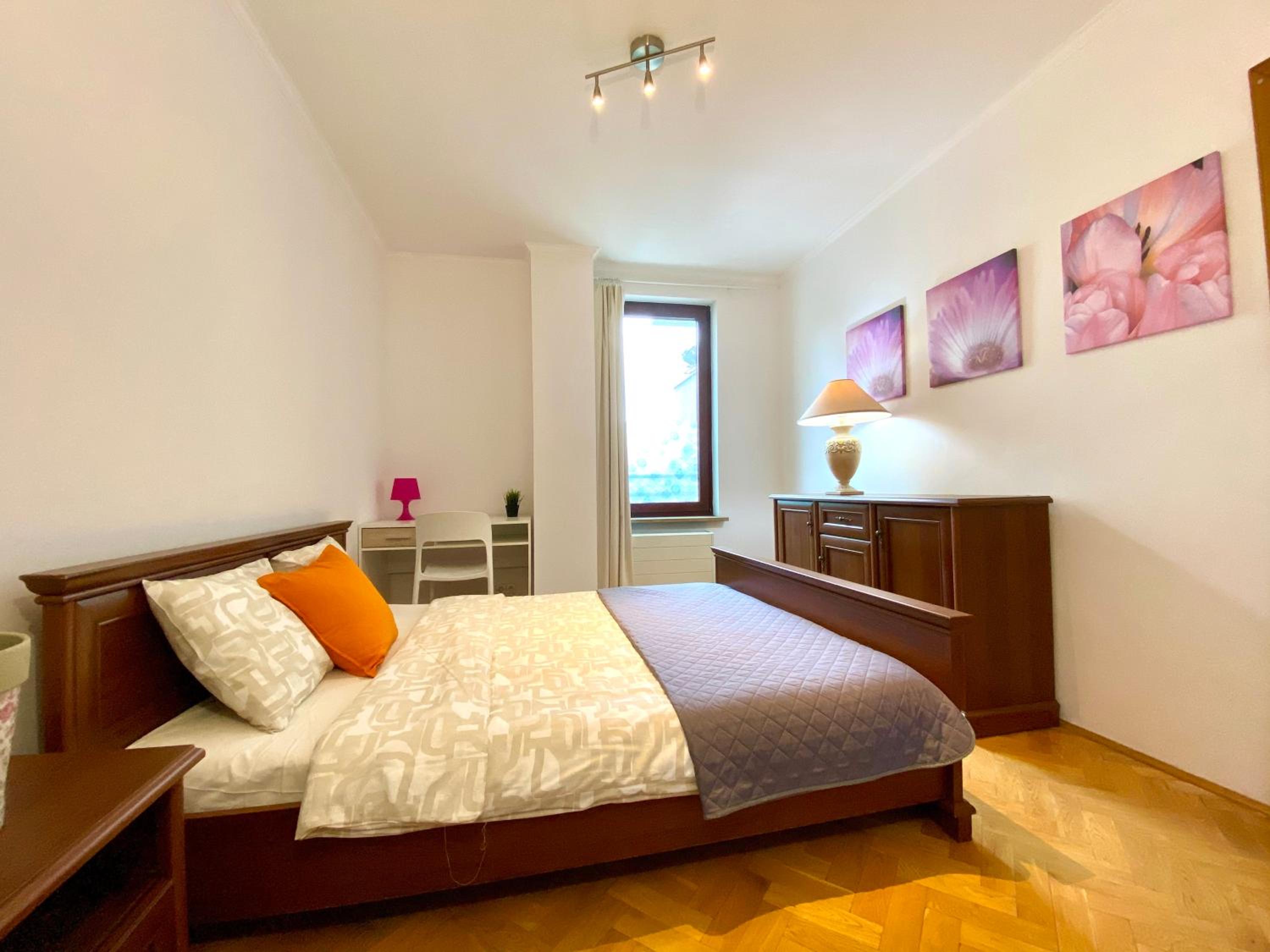 Three-Bedroom Apartment - Photo 57