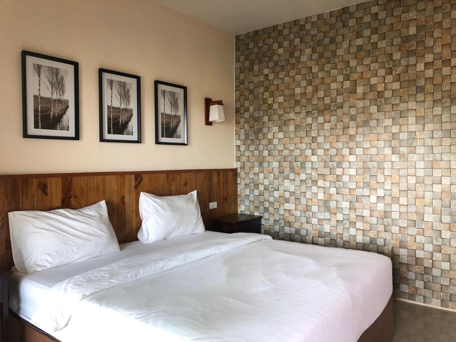 Double Room with Terrace - Photo 3