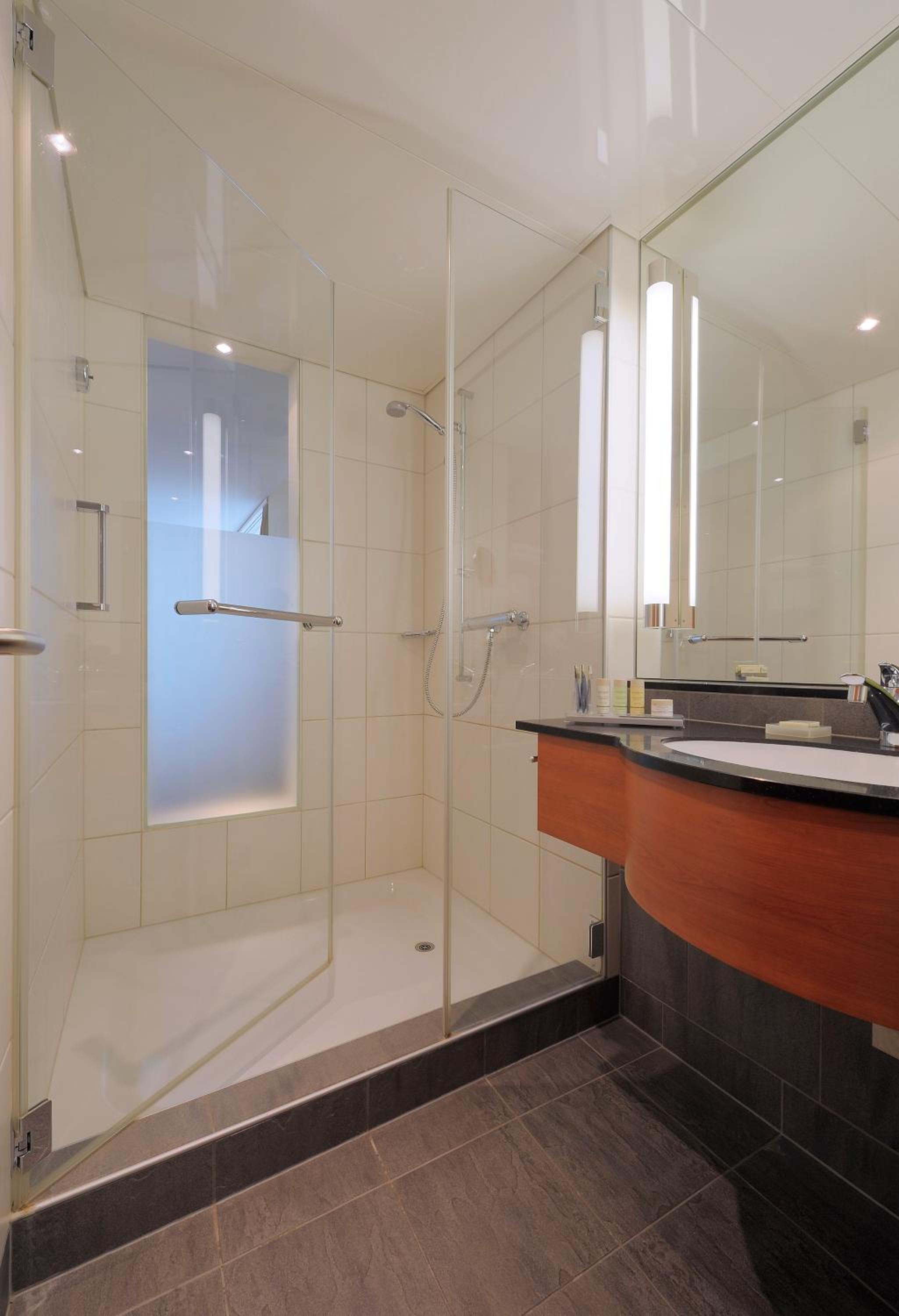 Superior Room - Photo 7
