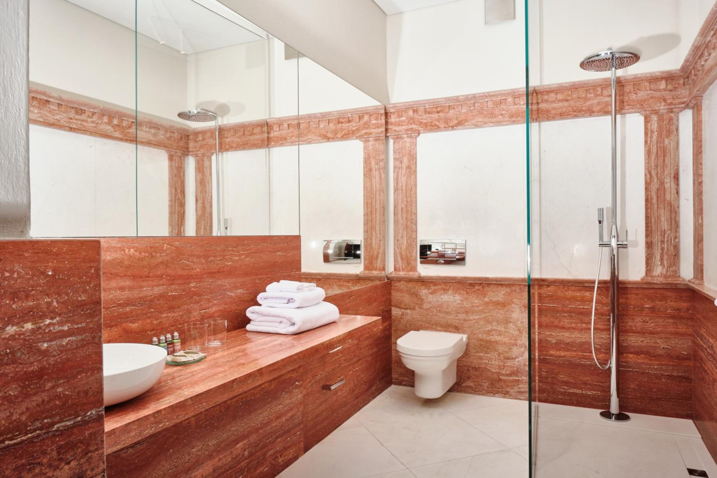 Junior Suite - Photo 8