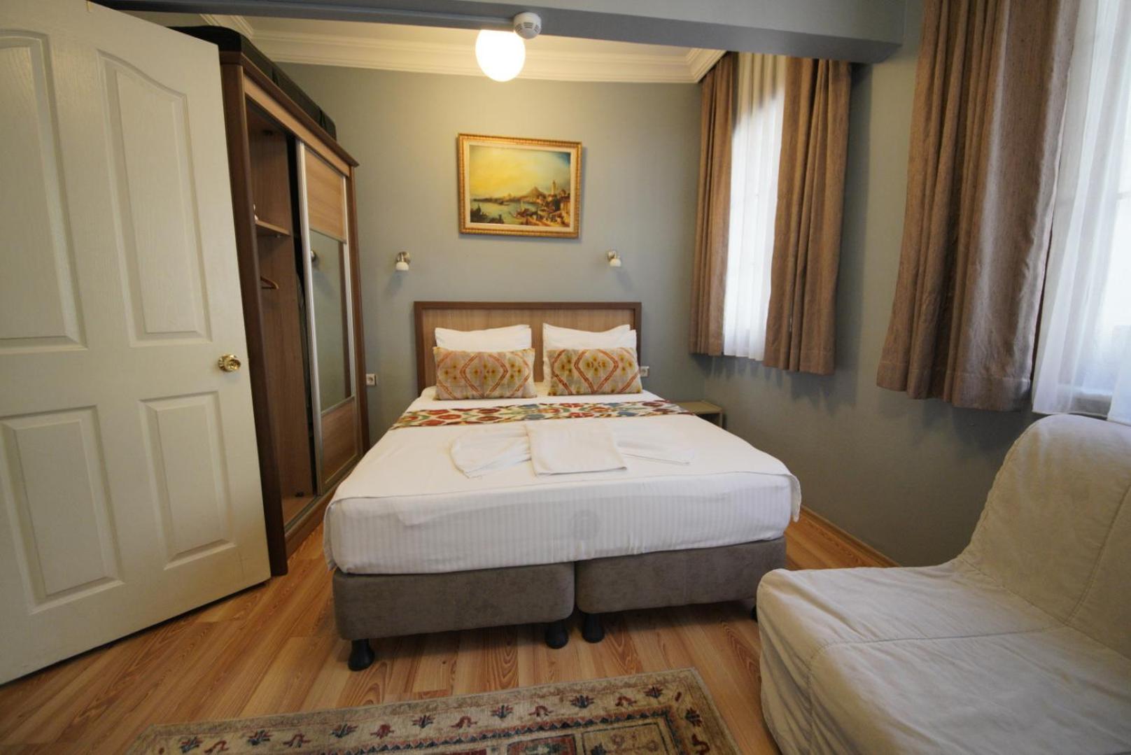 Triple Room photo 2