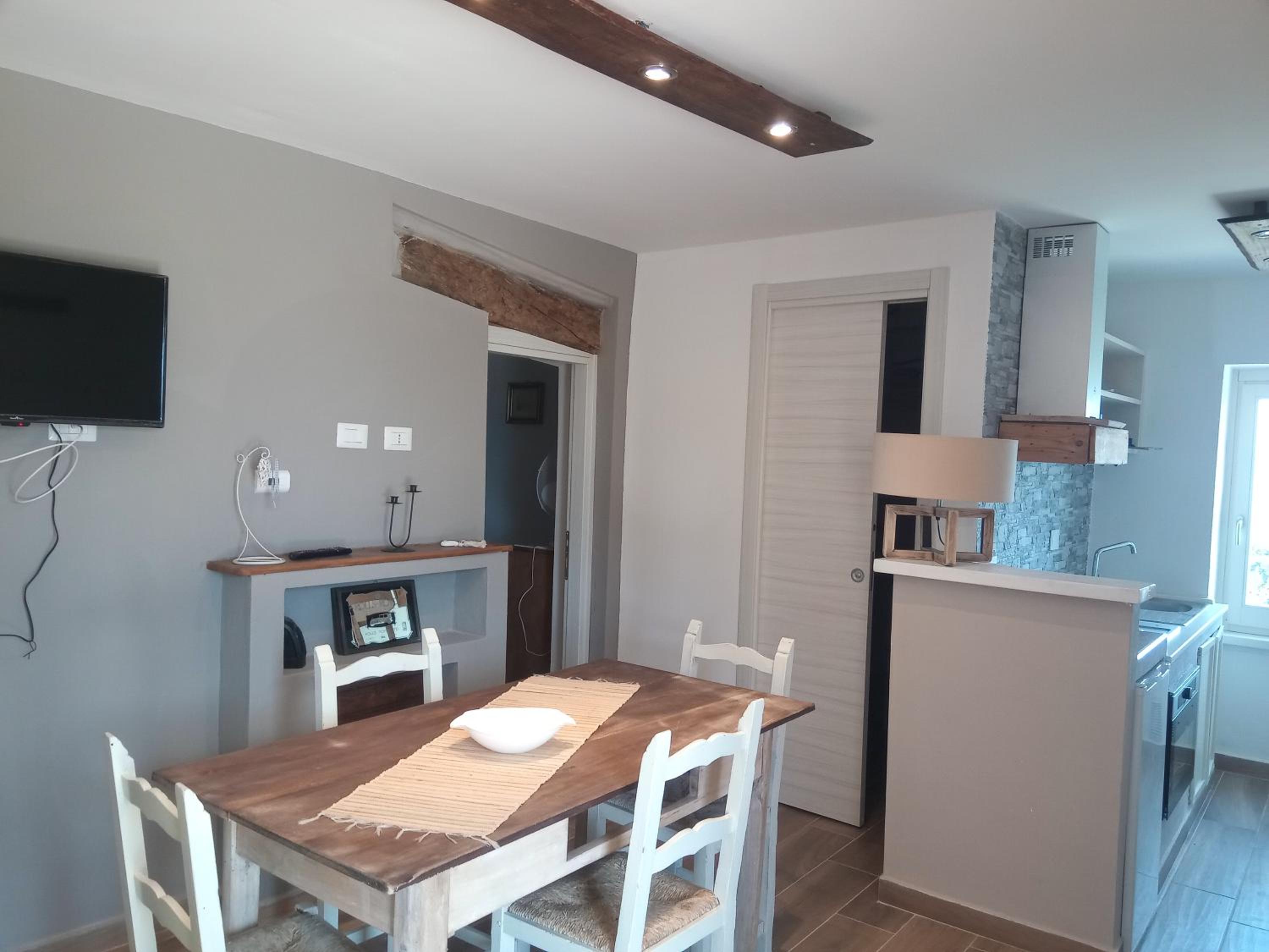 Apartment - Ground Floor - Photo 4