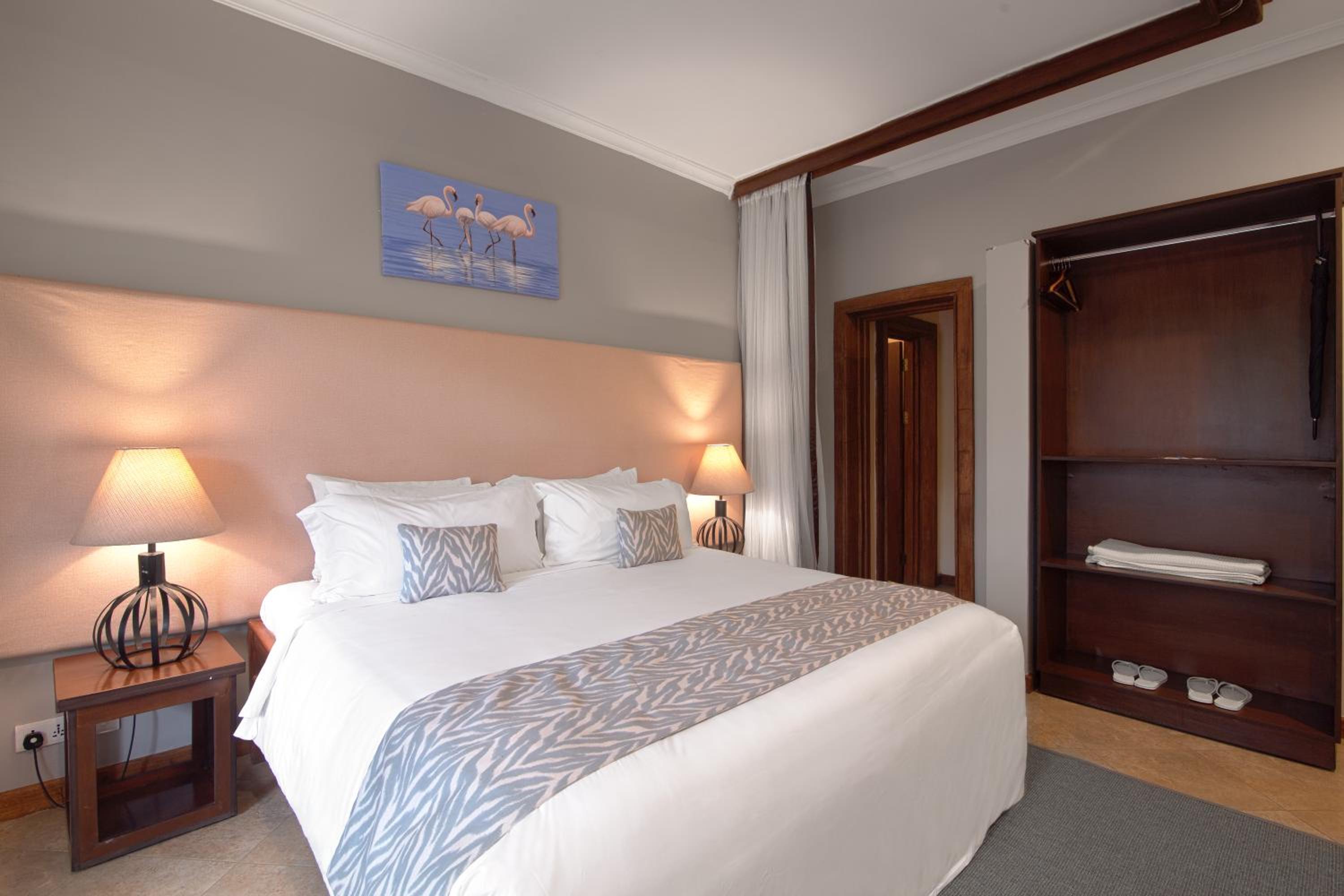 Standard Double or Twin Room with Balcony photo 2