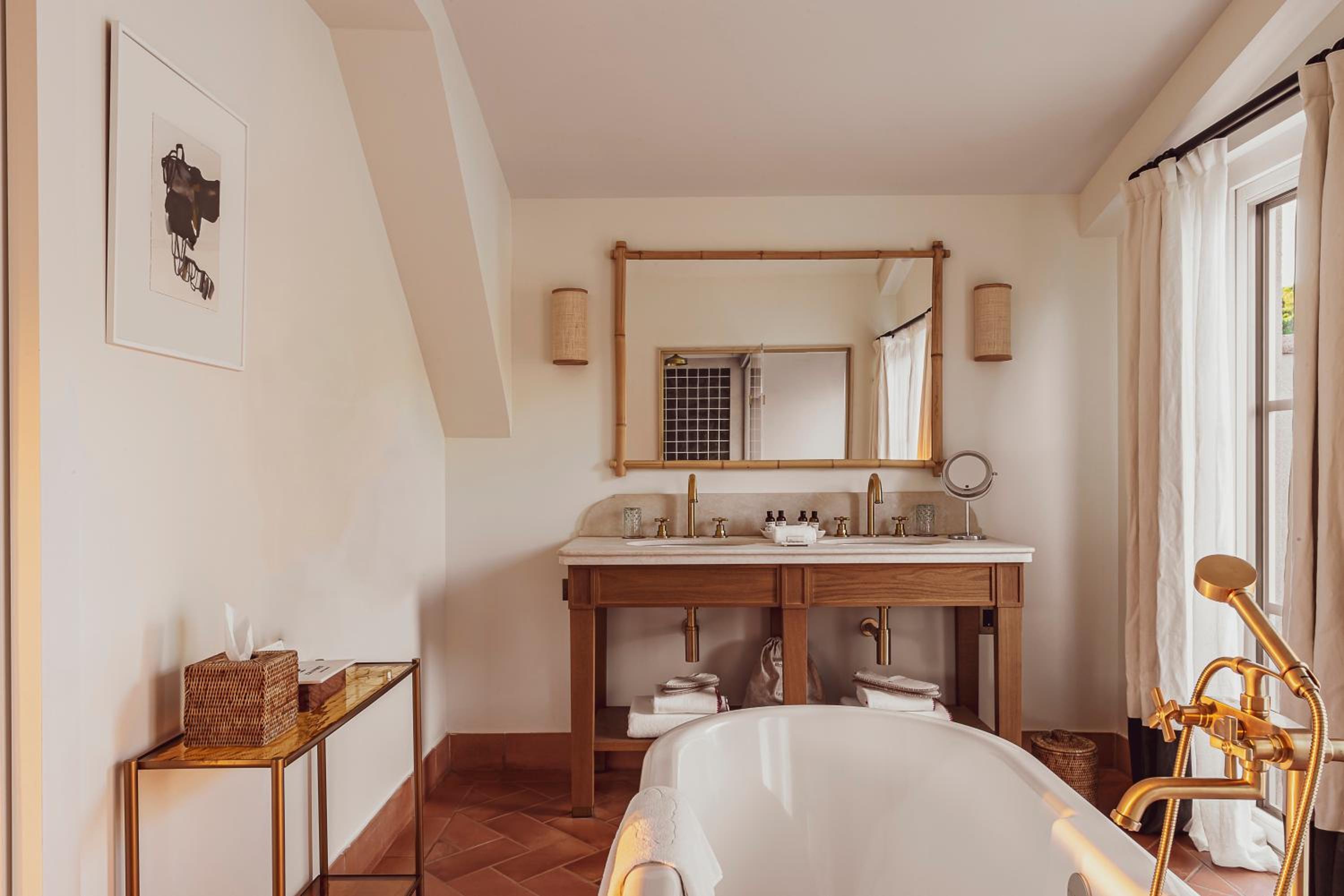Prestige Suite - Double or Twin - Photo 7