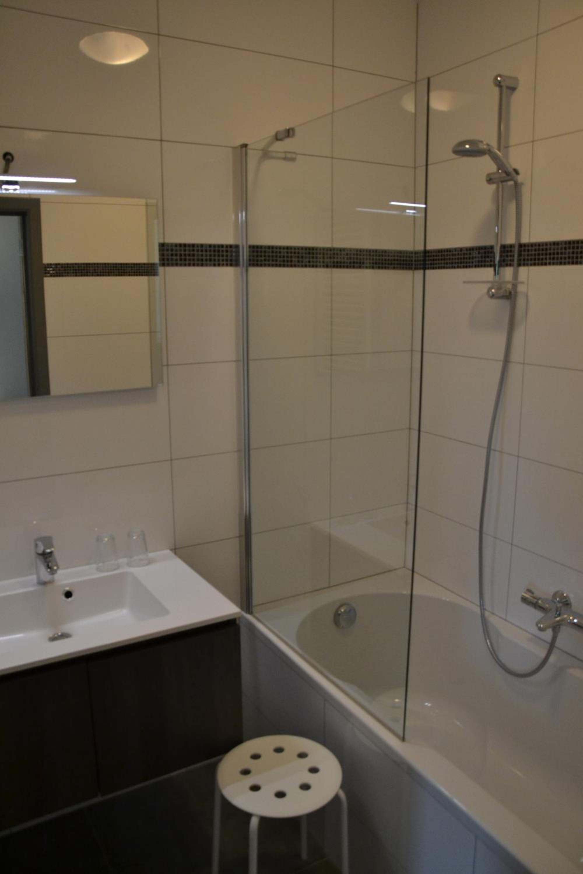 Double Room with Garden View - Photo 5