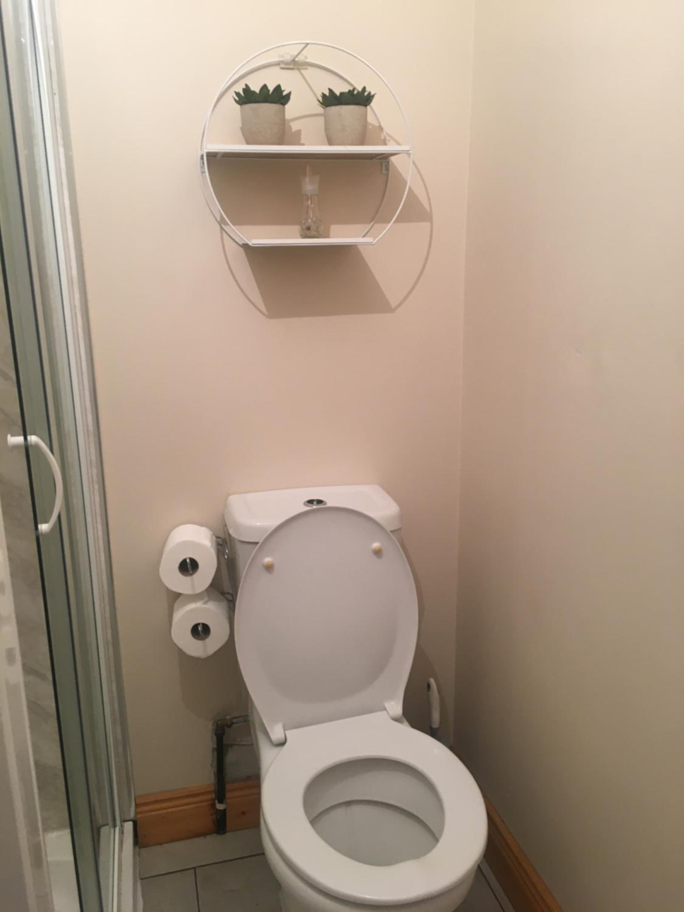 One-Bedroom Apartment - Photo 16